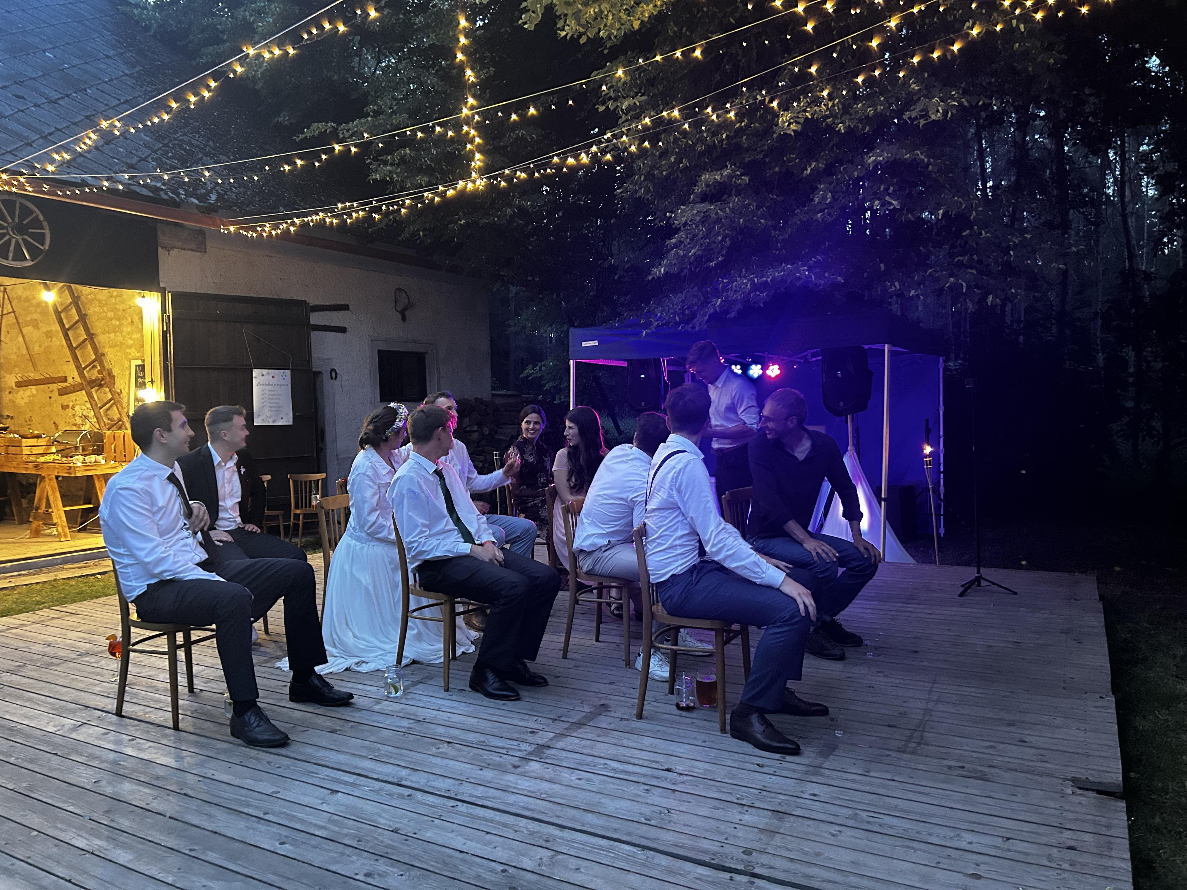 Moderování svatební zábavy a interaktivních her