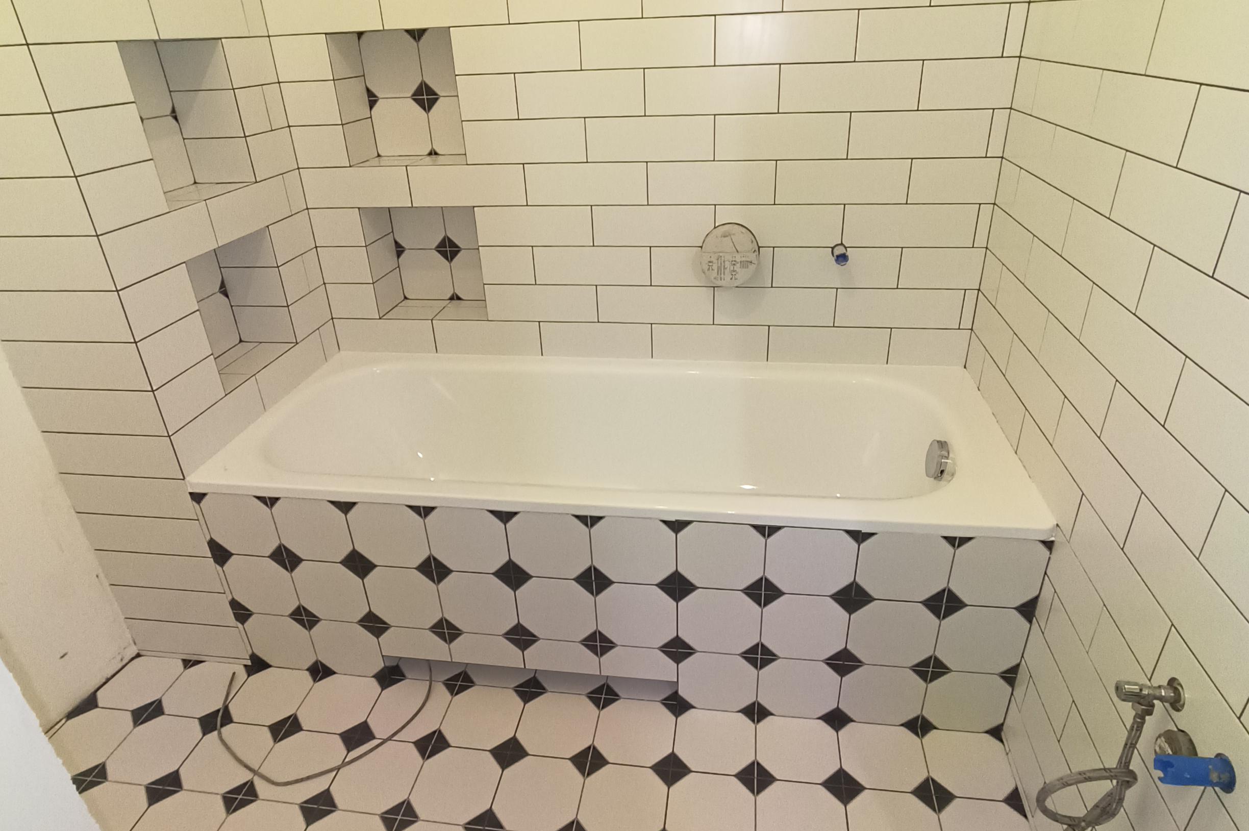 Plitkomania Serhii obkladač