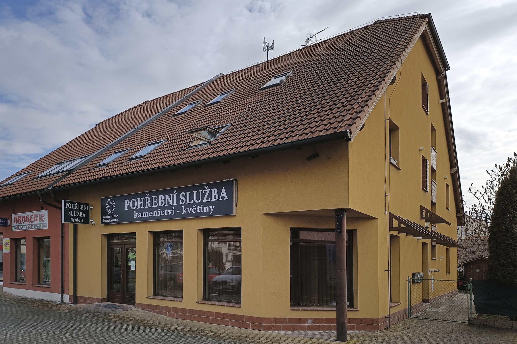 POHŘEBNÍ ÚSTAV ELPIS foto 4