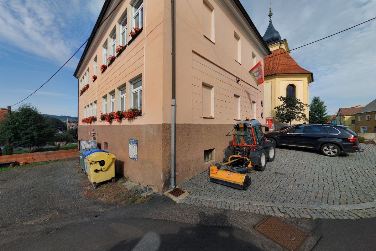 Dolní Žandov - obecní úřad foto 2