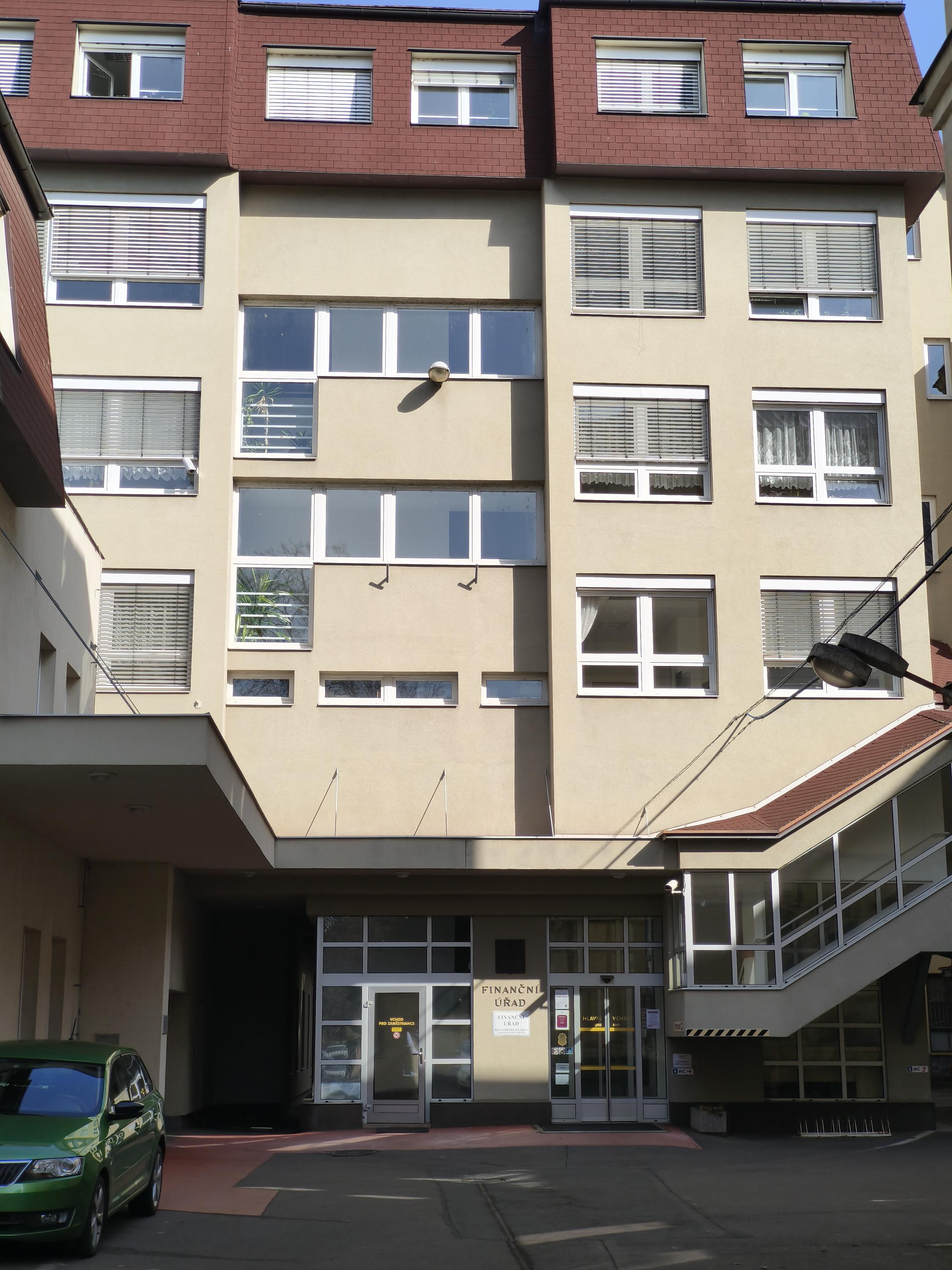 Finanční úřad pro Pardubický kraj - Územní pracoviště v Chrudimi foto 5