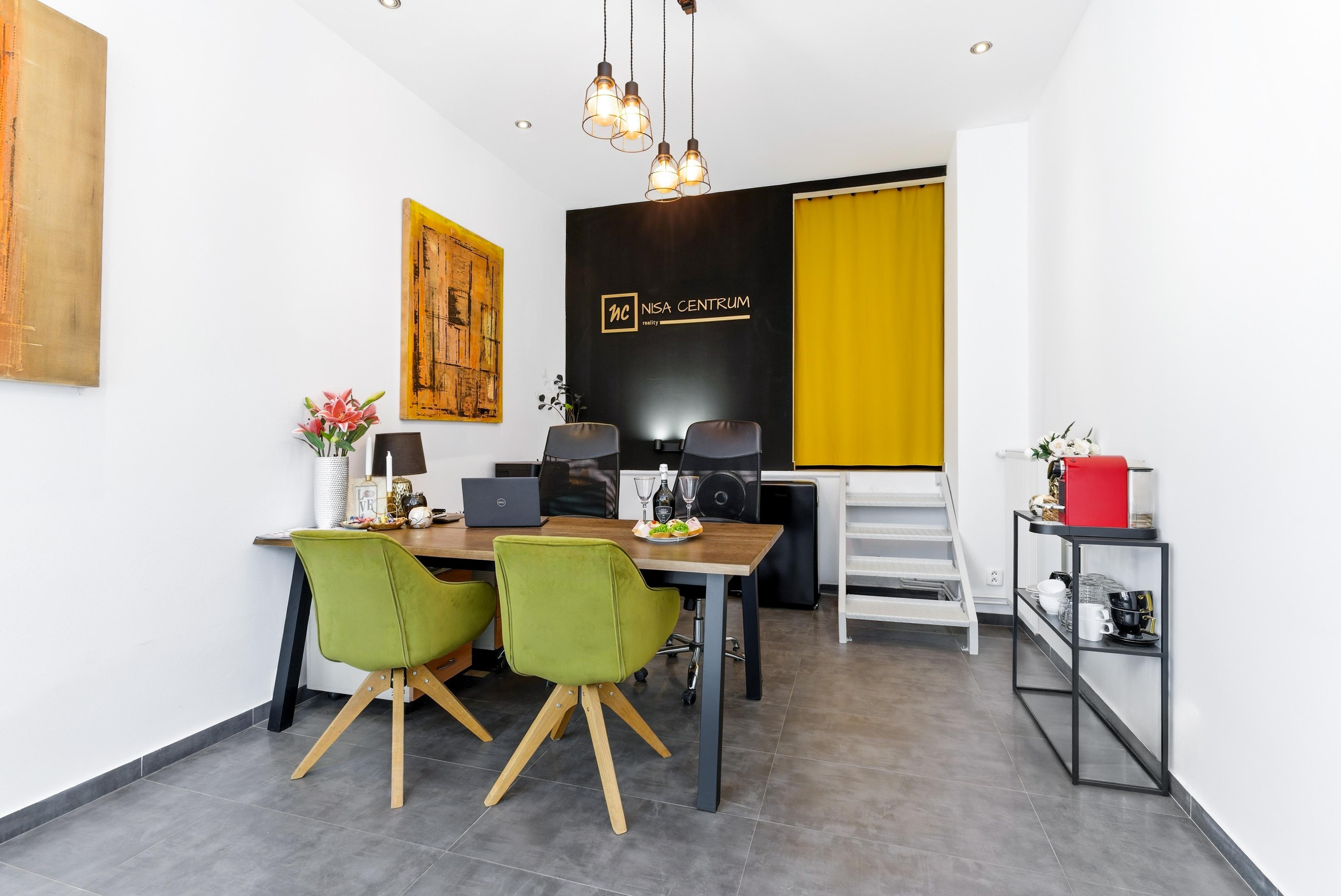 Nisa centrum reality