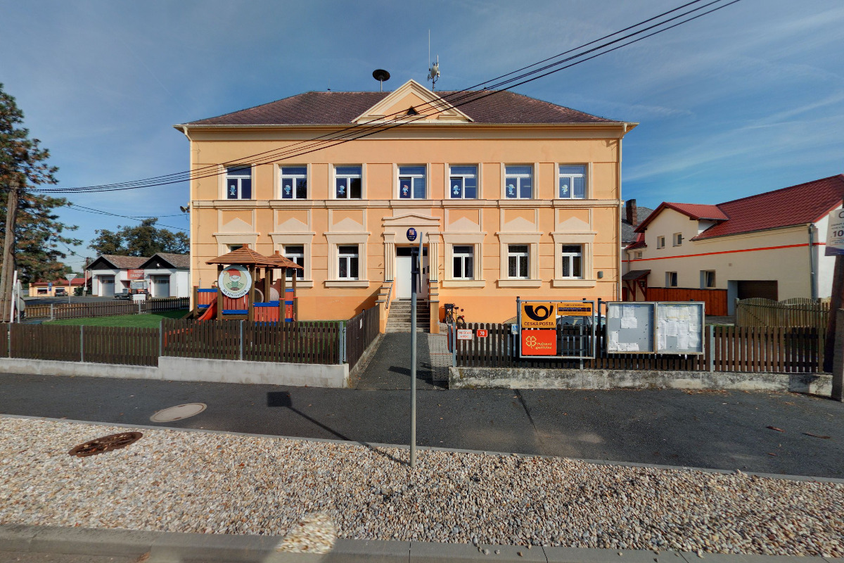 Draženov - obecní úřad foto 3