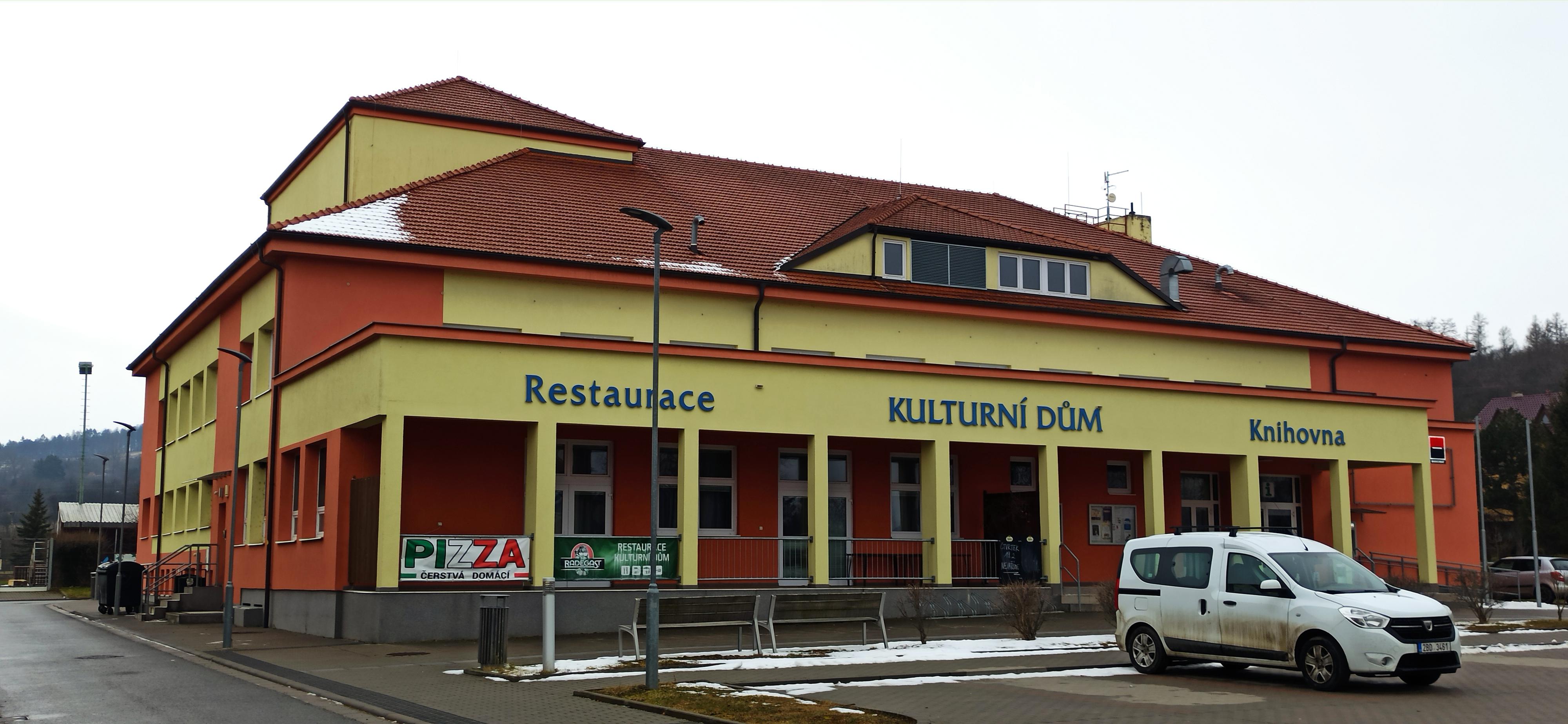 Kulturní dům foto 4