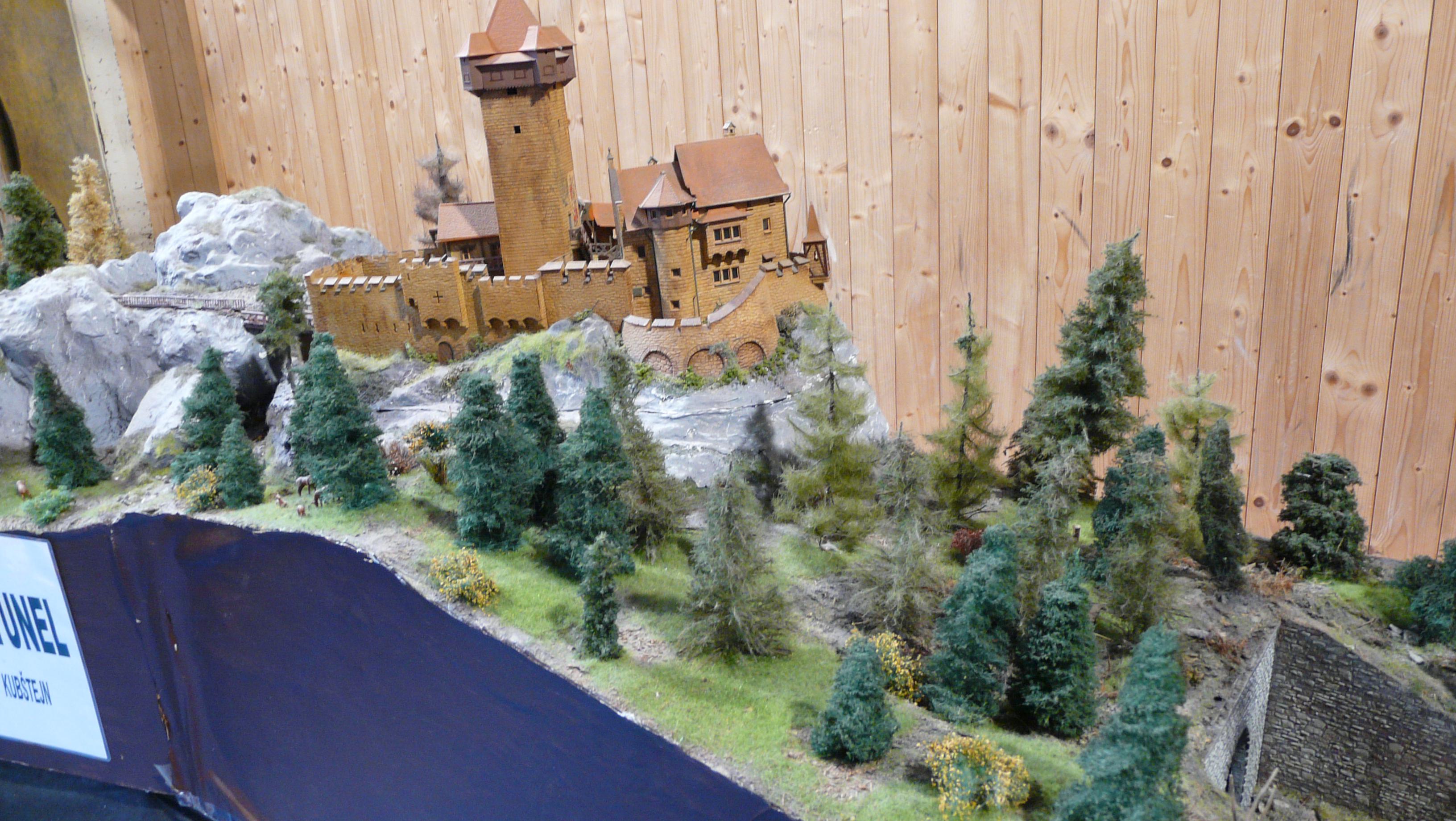 ZŠ Ostrava-Zábřeh, Jugoslávská foto 3