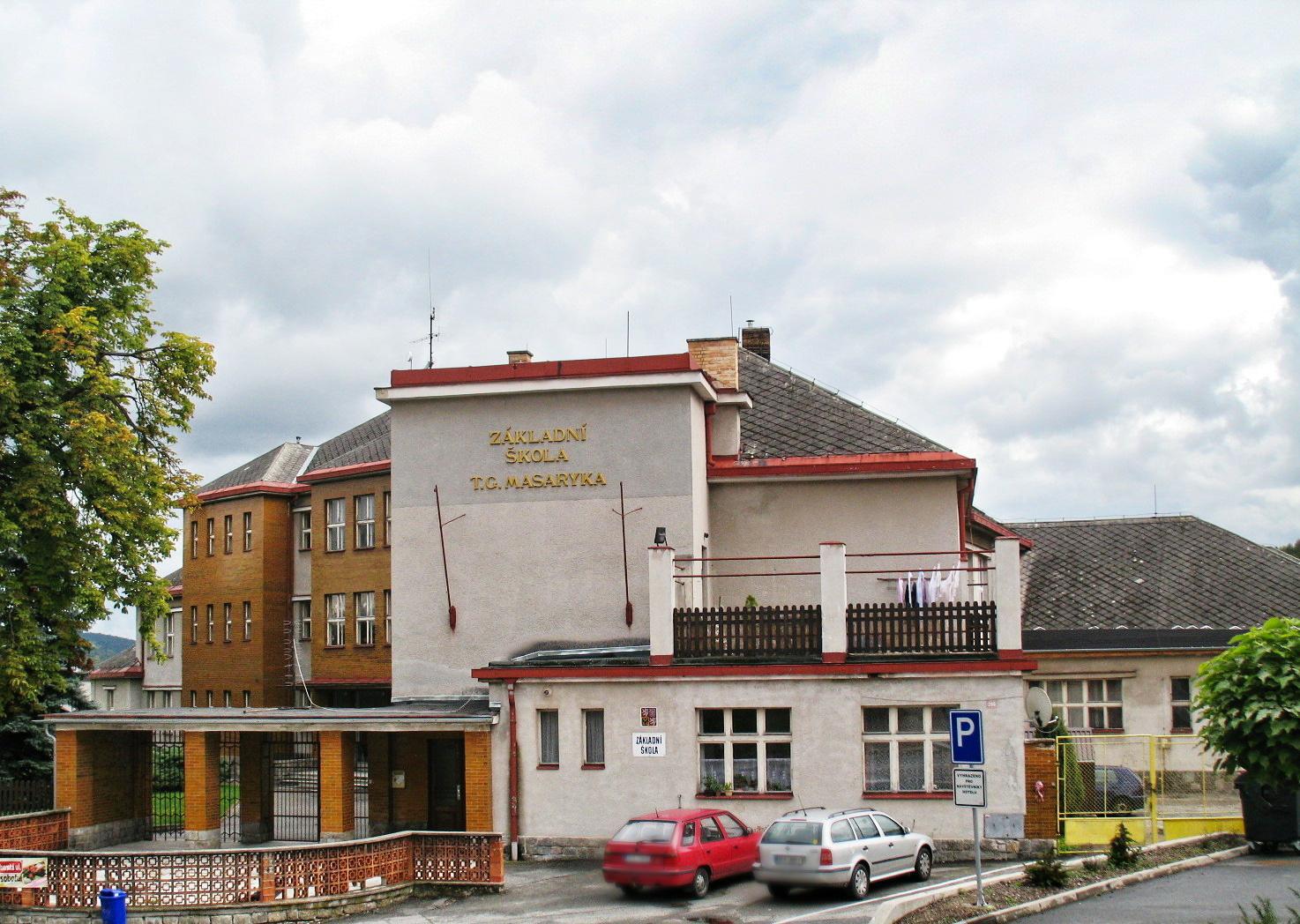 Jídelna Základní škola T.G. Masaryka Vimperk, 1. máje 268, okres Prachatice