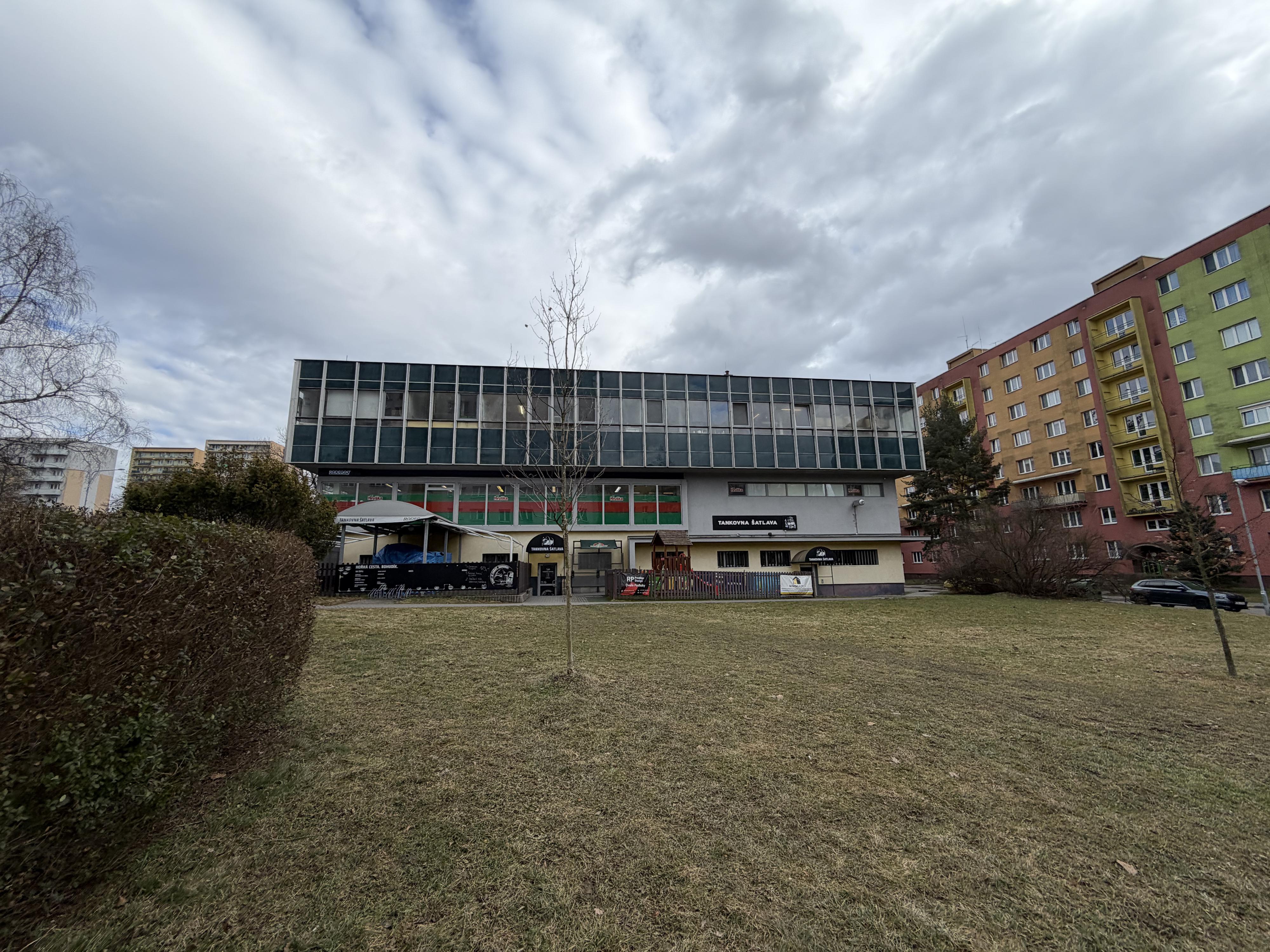 Tankovna Šatlava foto 1