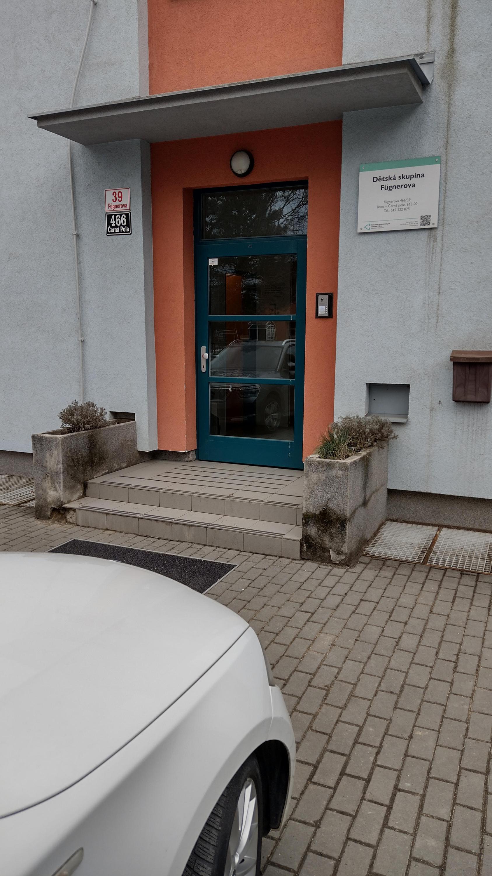 Zařízení péče o dítě v dětské skupině – JESLIČKY Fügnerova foto 2