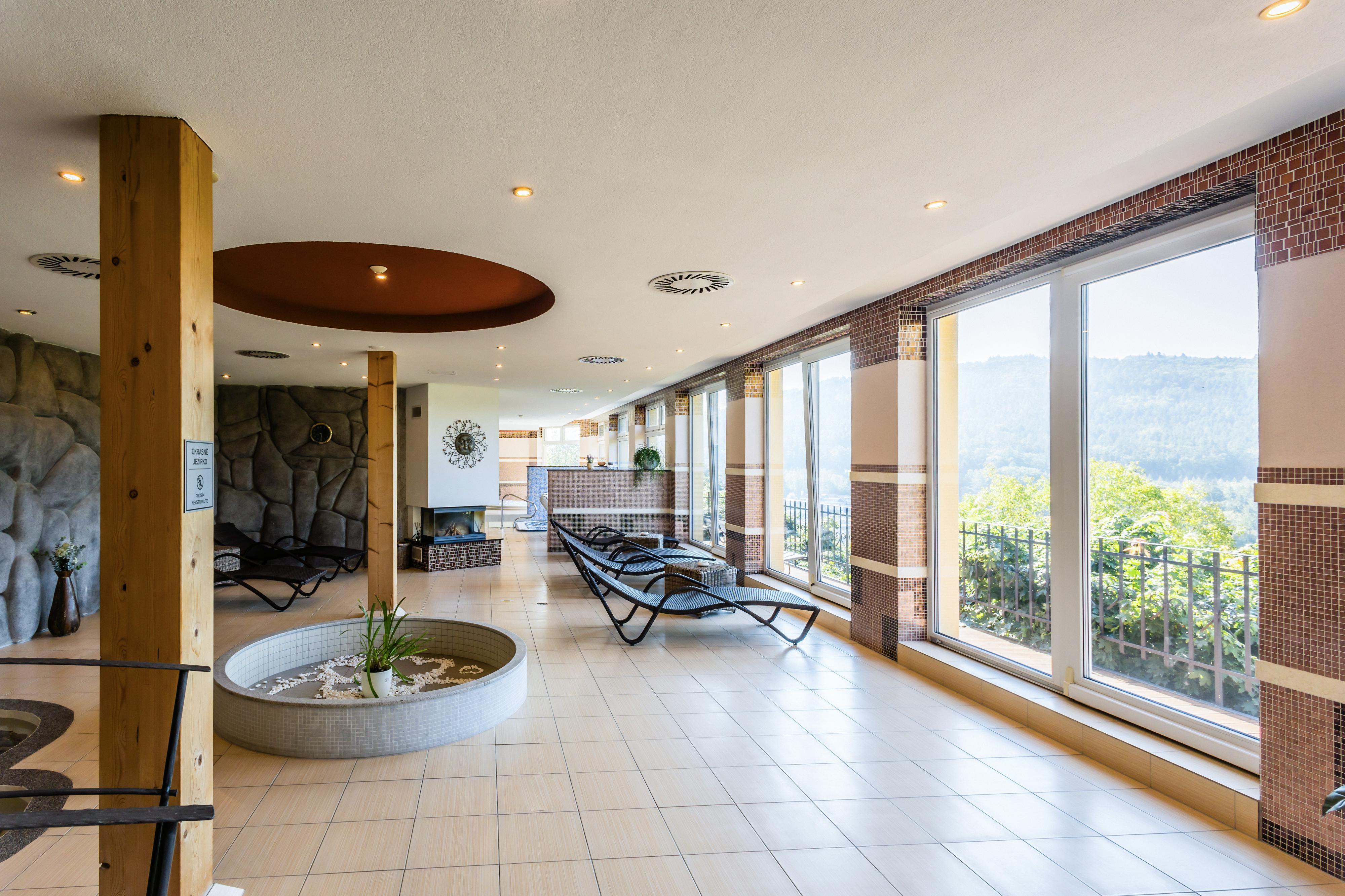Lázeňský & wellness hotel NIVAMARE foto 3