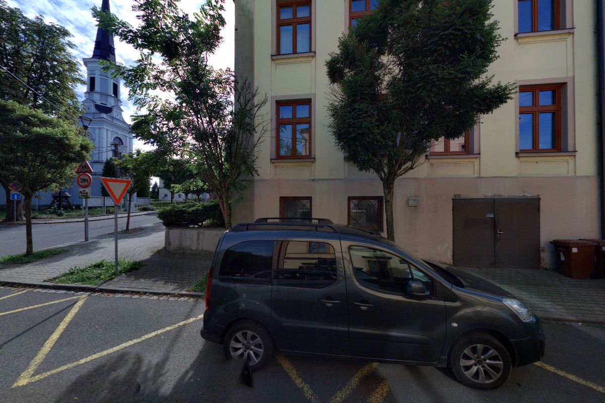 Doubrava - obecní úřad foto 6