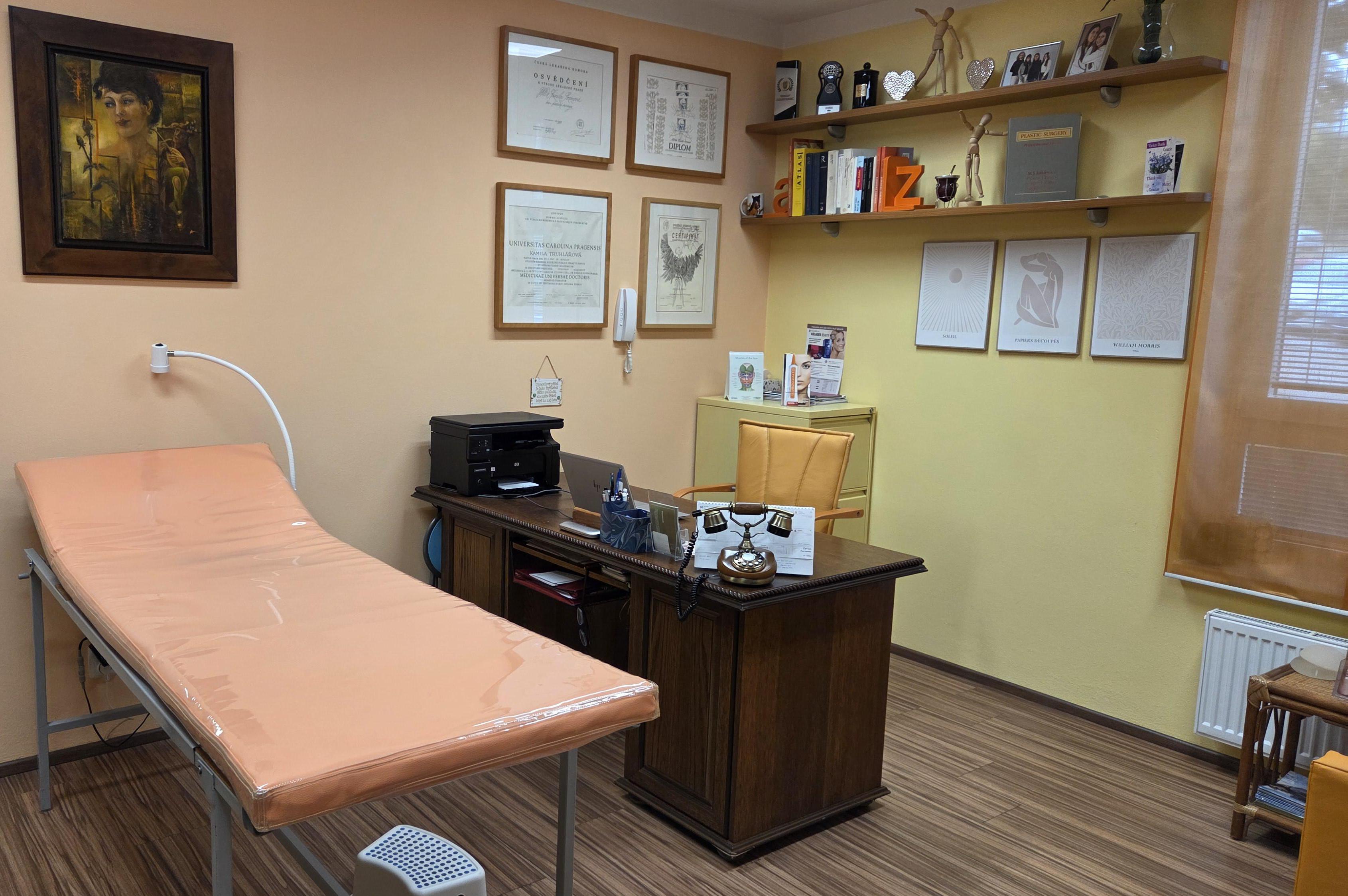 MUDr. Kamila Šormová - Aesthgery estetická plastická chirurgie