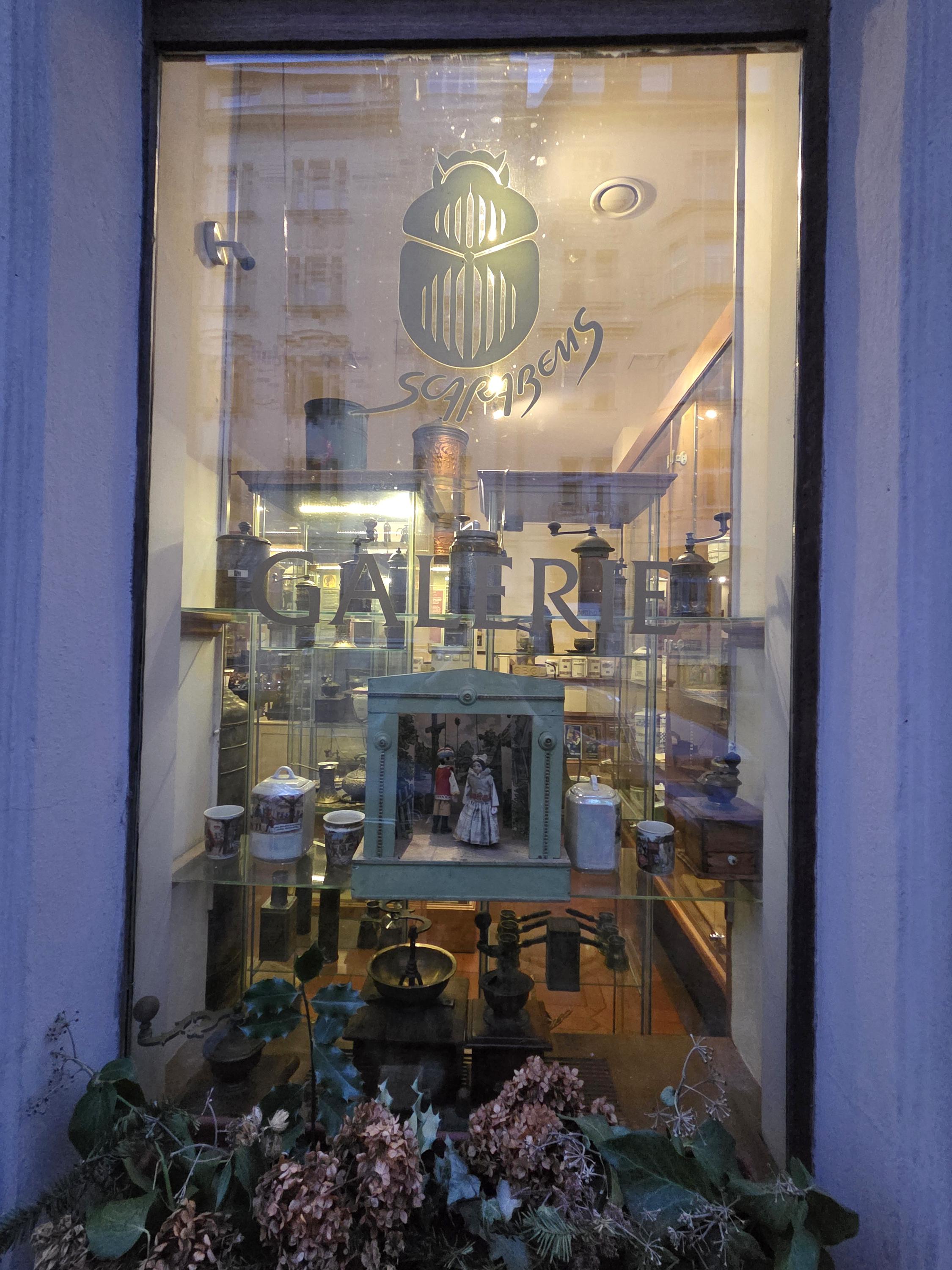 Galerie Scarabeus foto 2