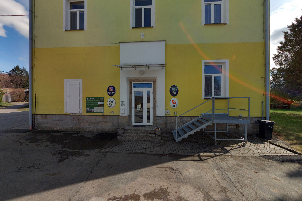 Dudín - obecní úřad