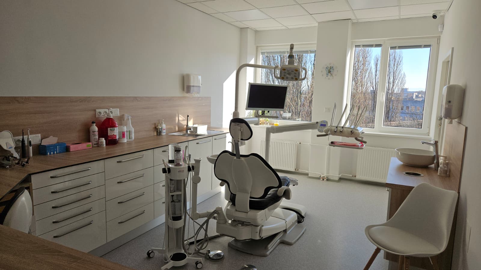 Dentální hygiena Ostrava, Aldentex stomatologie s.r.o. foto 3