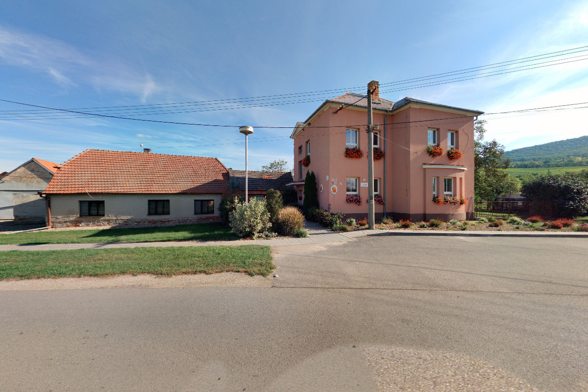 Dolní Věstonice - obecní úřad