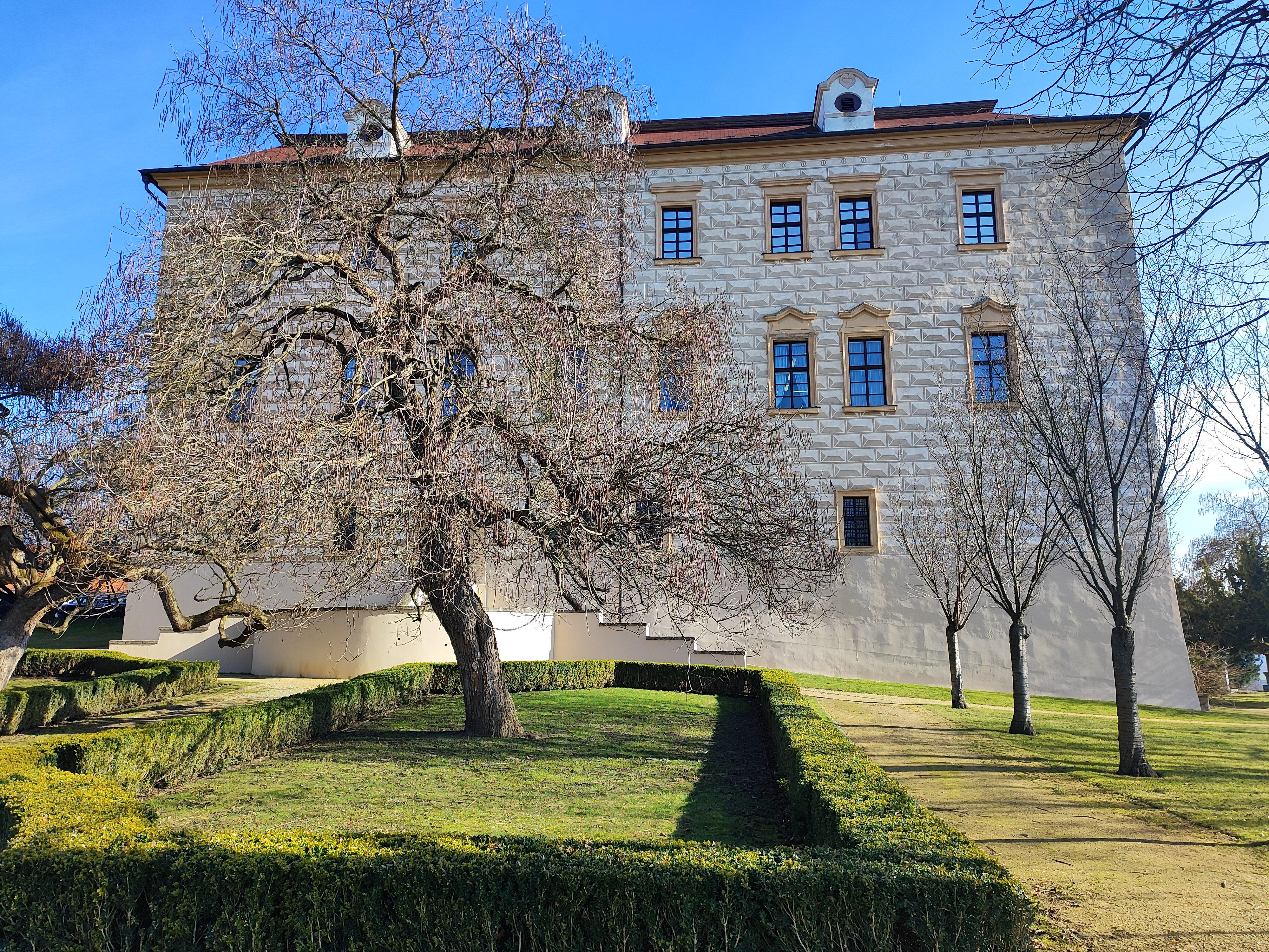 Benátecký zámek foto 3