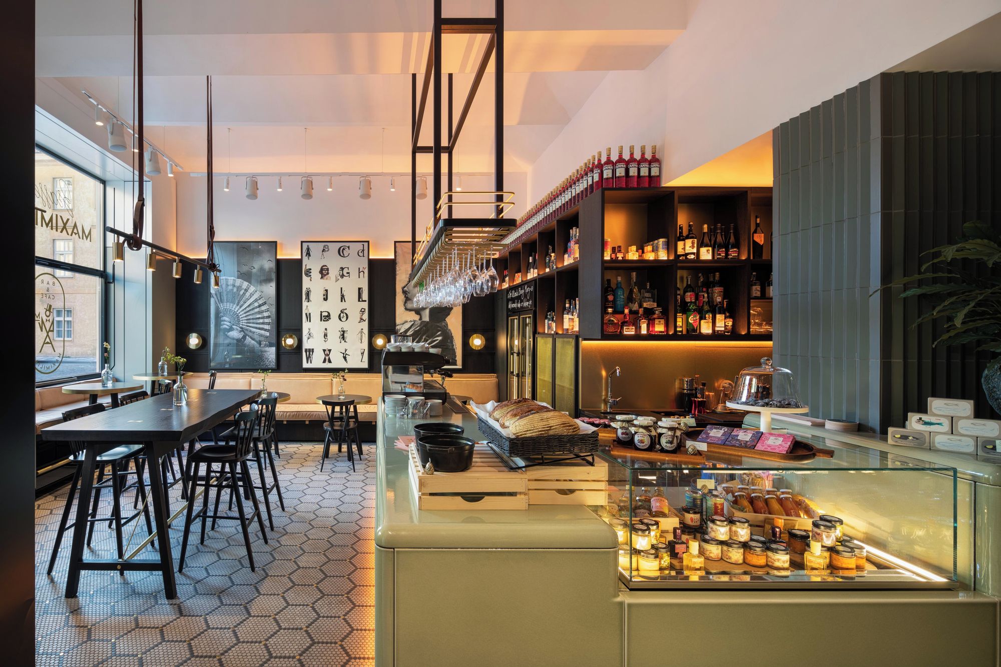 Brasserie Maximilian foto 4