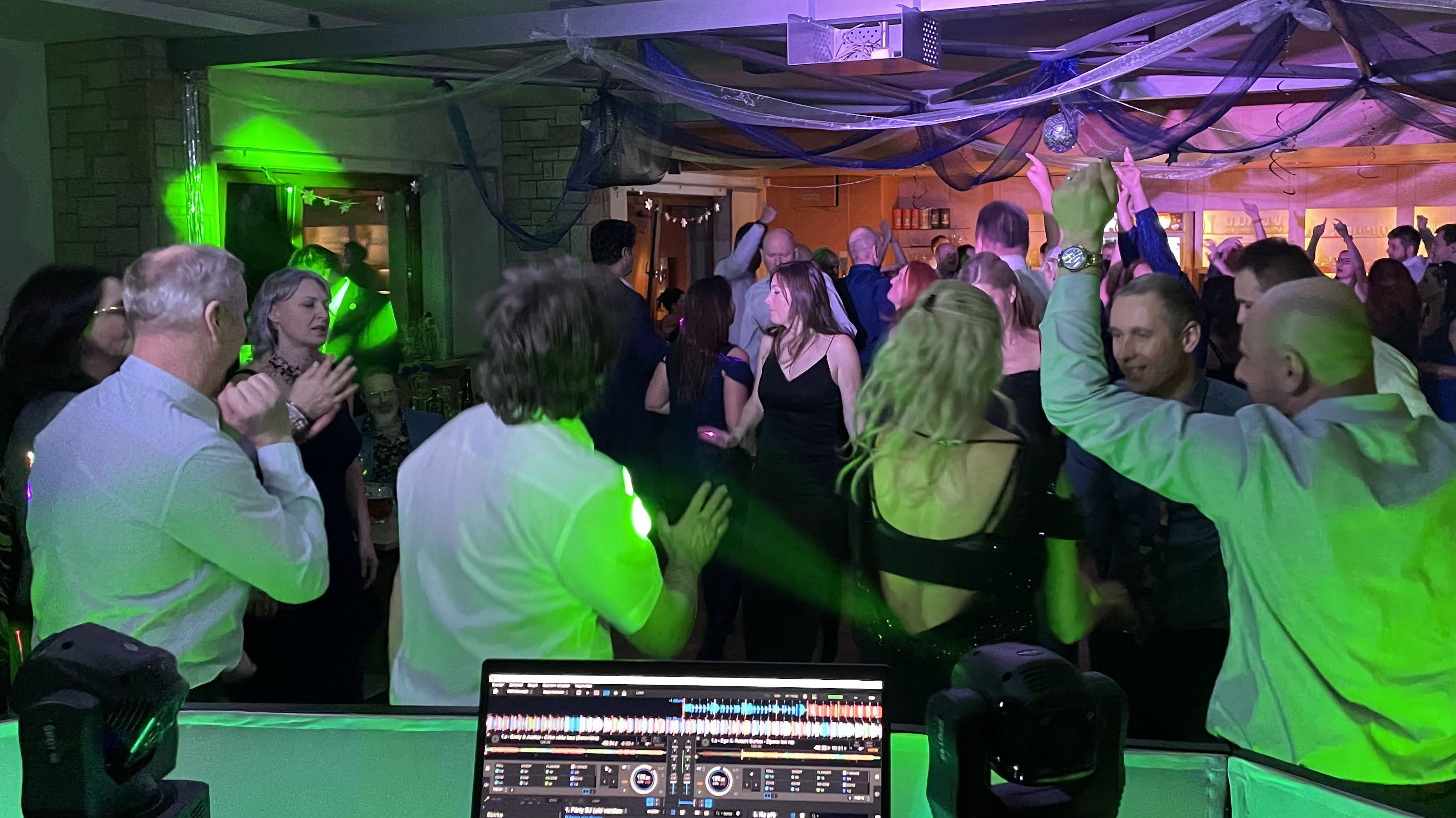 DJ NOWI - Ondřej Nowak foto 3