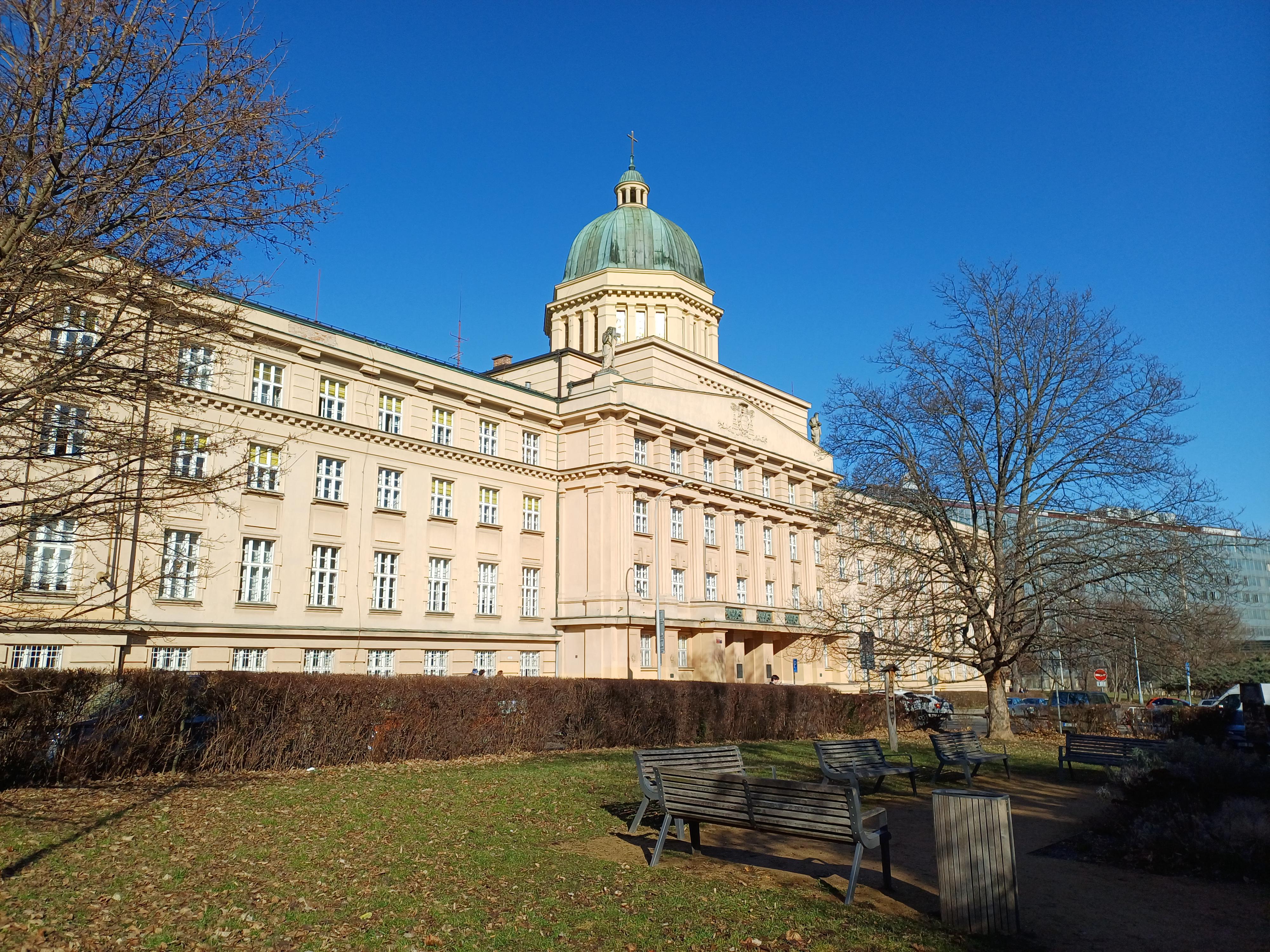 Katedra církevních dějin a literární historie Katolické teologické fakulty - Univerzita Karlova