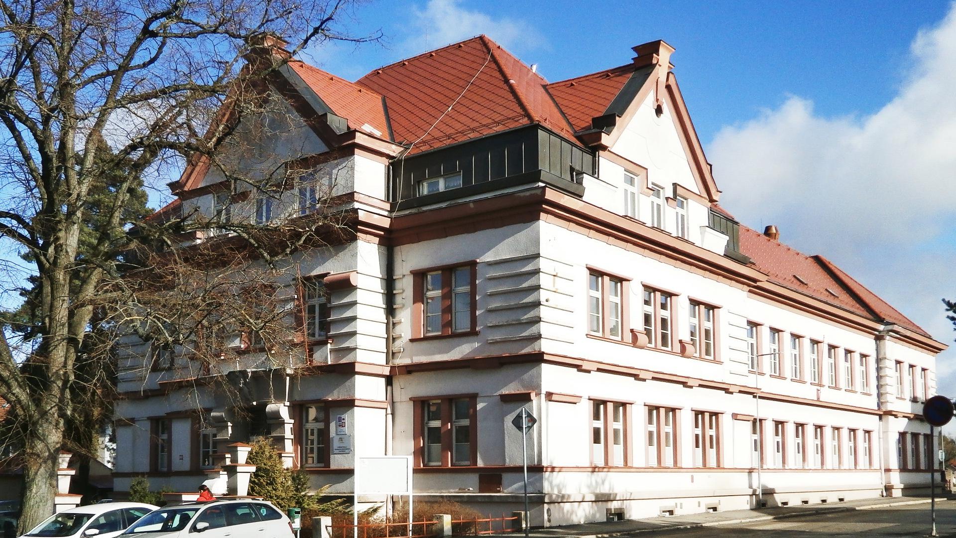 Střední škola technicko-ekonomická Chotěboř foto 1