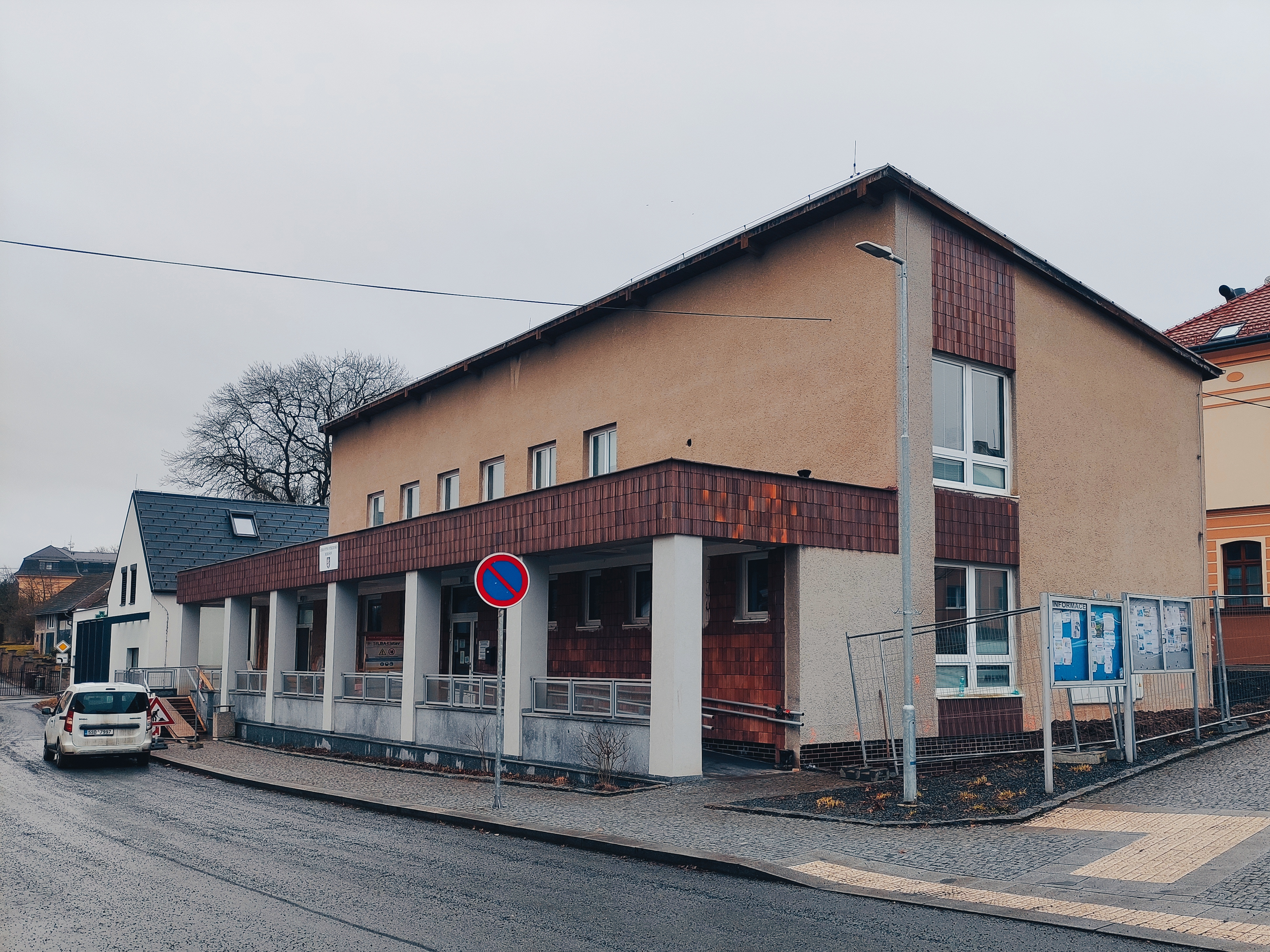 Mirošov - městský úřad foto 5