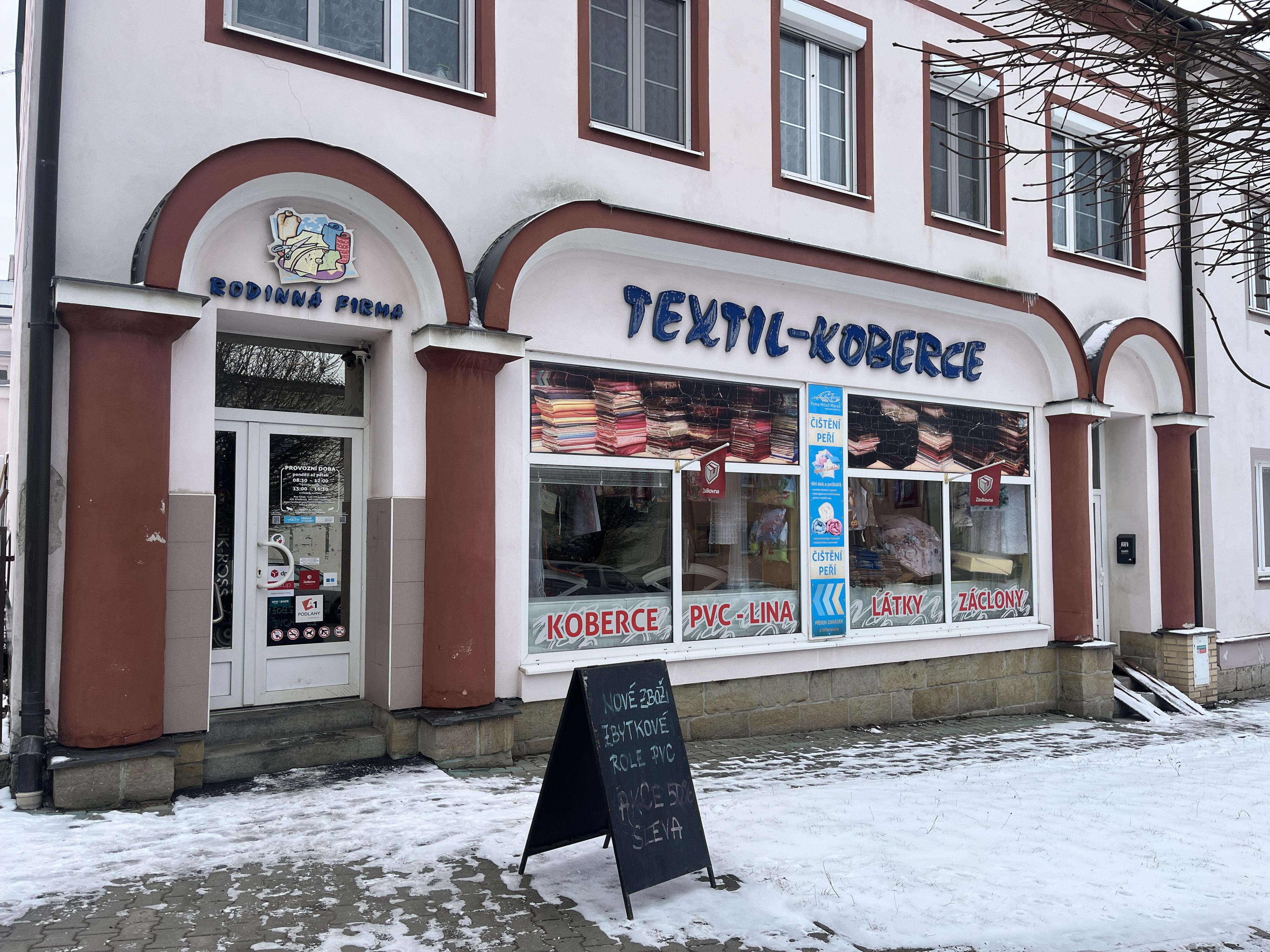 TEXTIL-KOBERCE Hlinsko foto 3