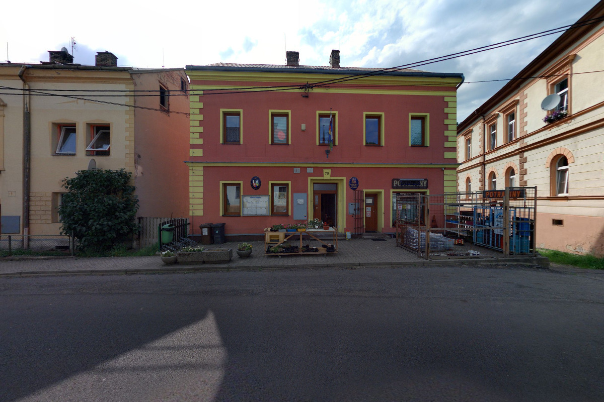 Františkov nad Ploučnicí - obecní úřad foto 3