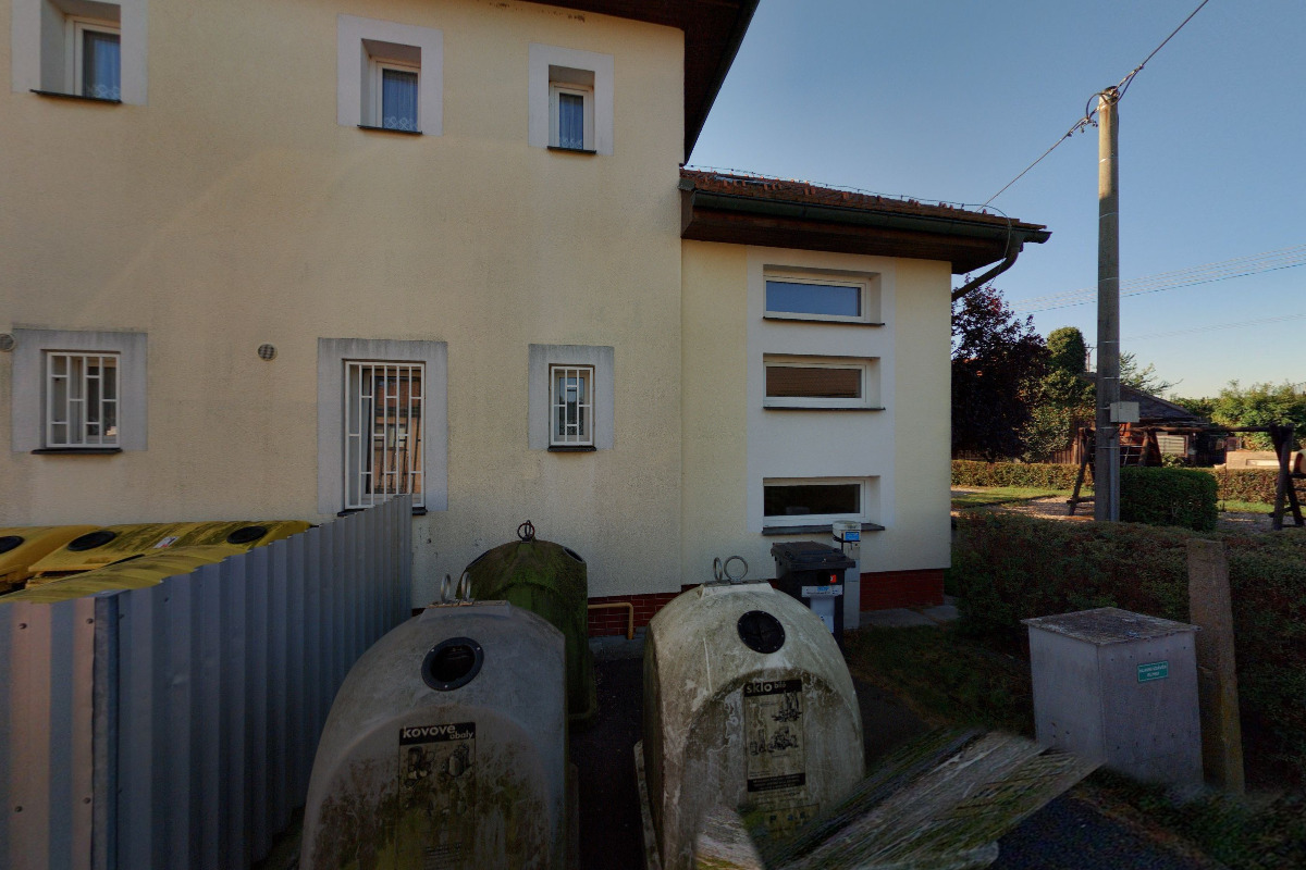 Dřenice - obecní úřad foto 3