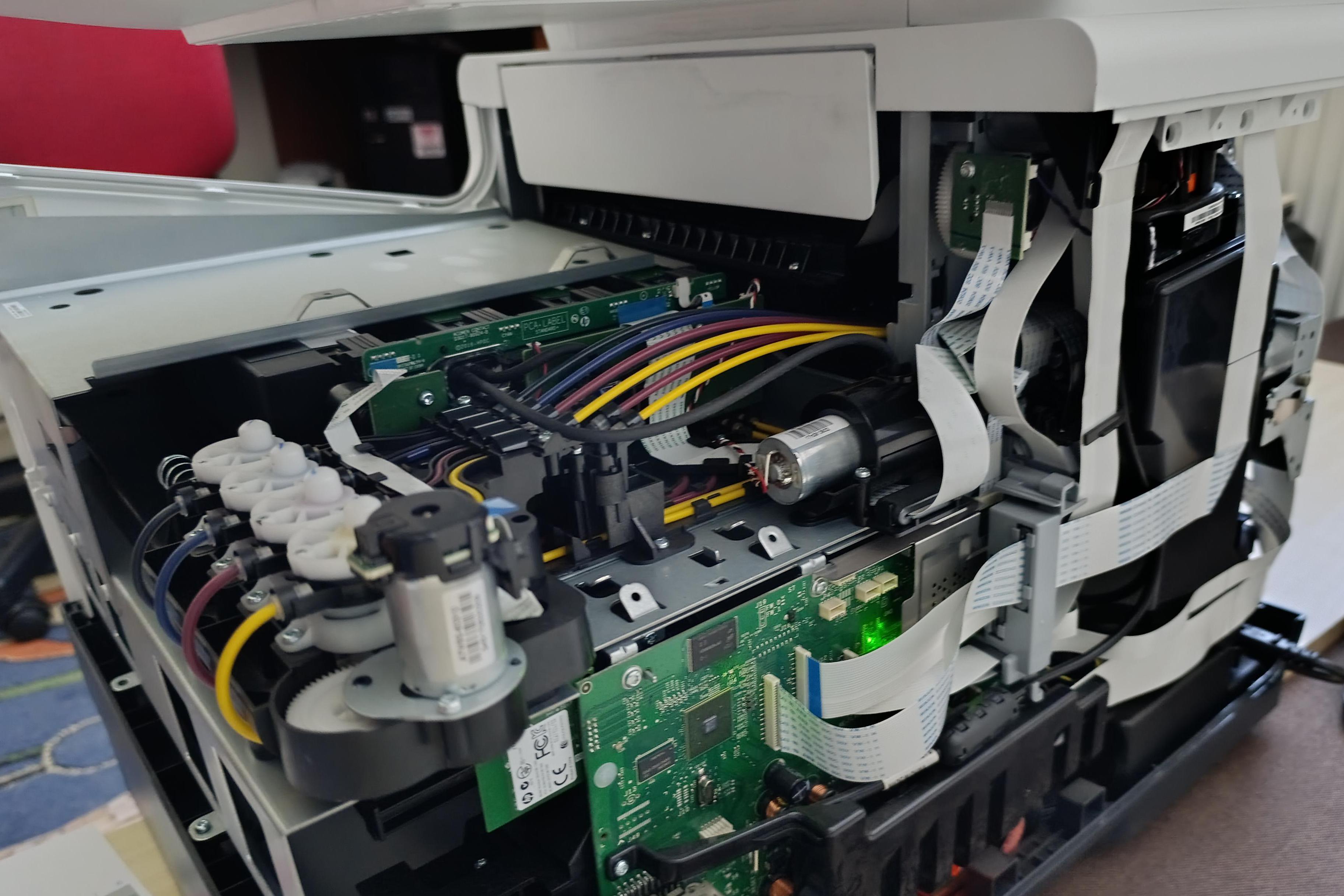 Opravujeme tiskárny, počítače i notebooky