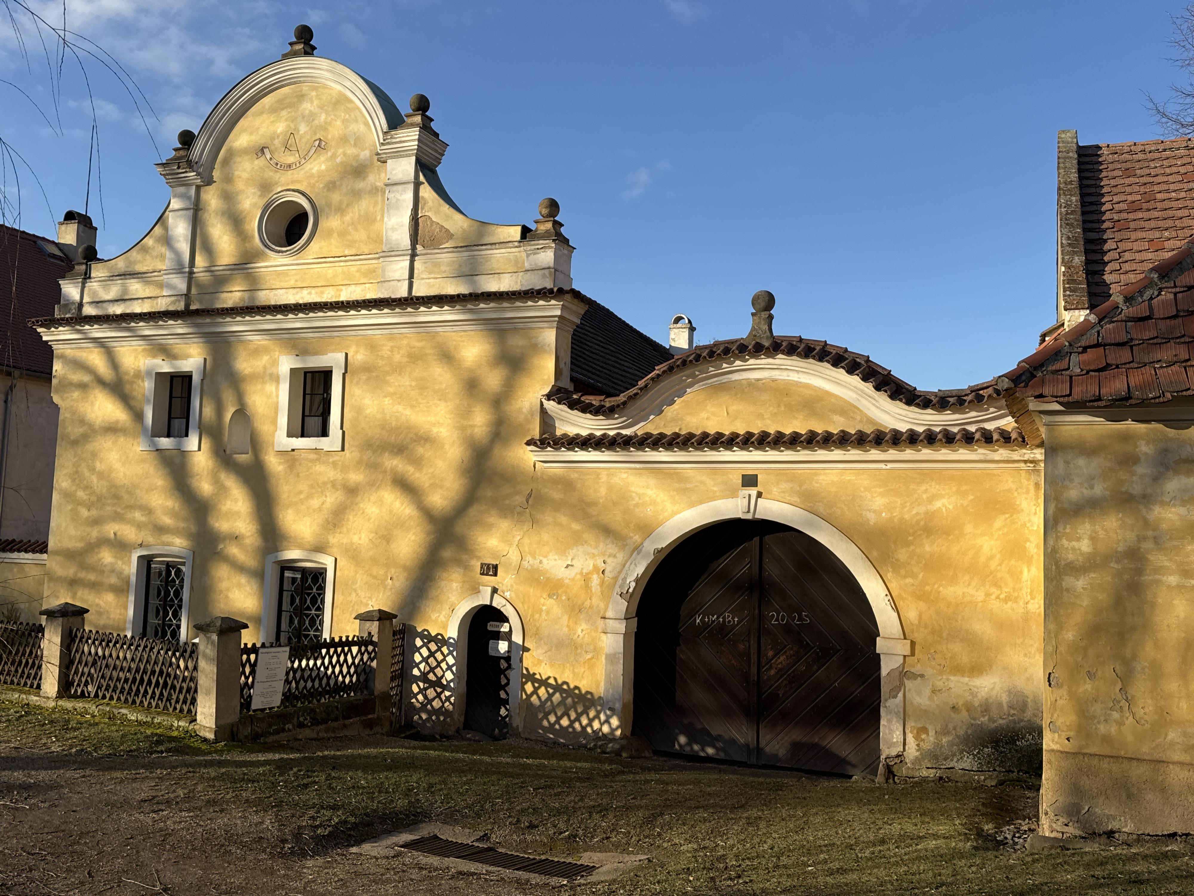 Národopisné muzeum Slánska v Třebízi foto 2