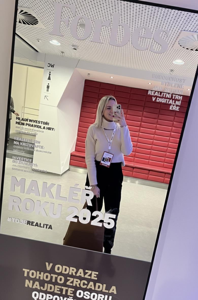 Realitní makléřka Anna Homolková foto 4
