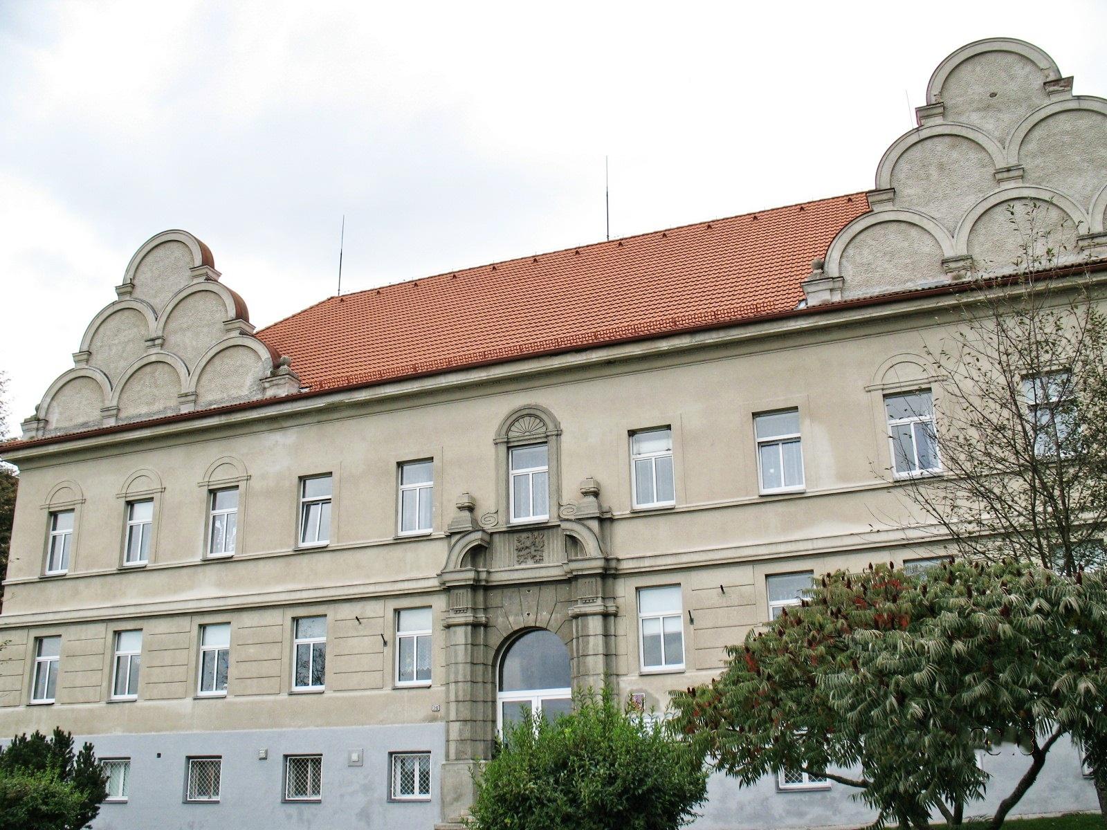 Dětský domov, ZŠ, Školní jídelna a Školní družina Volyně foto 2