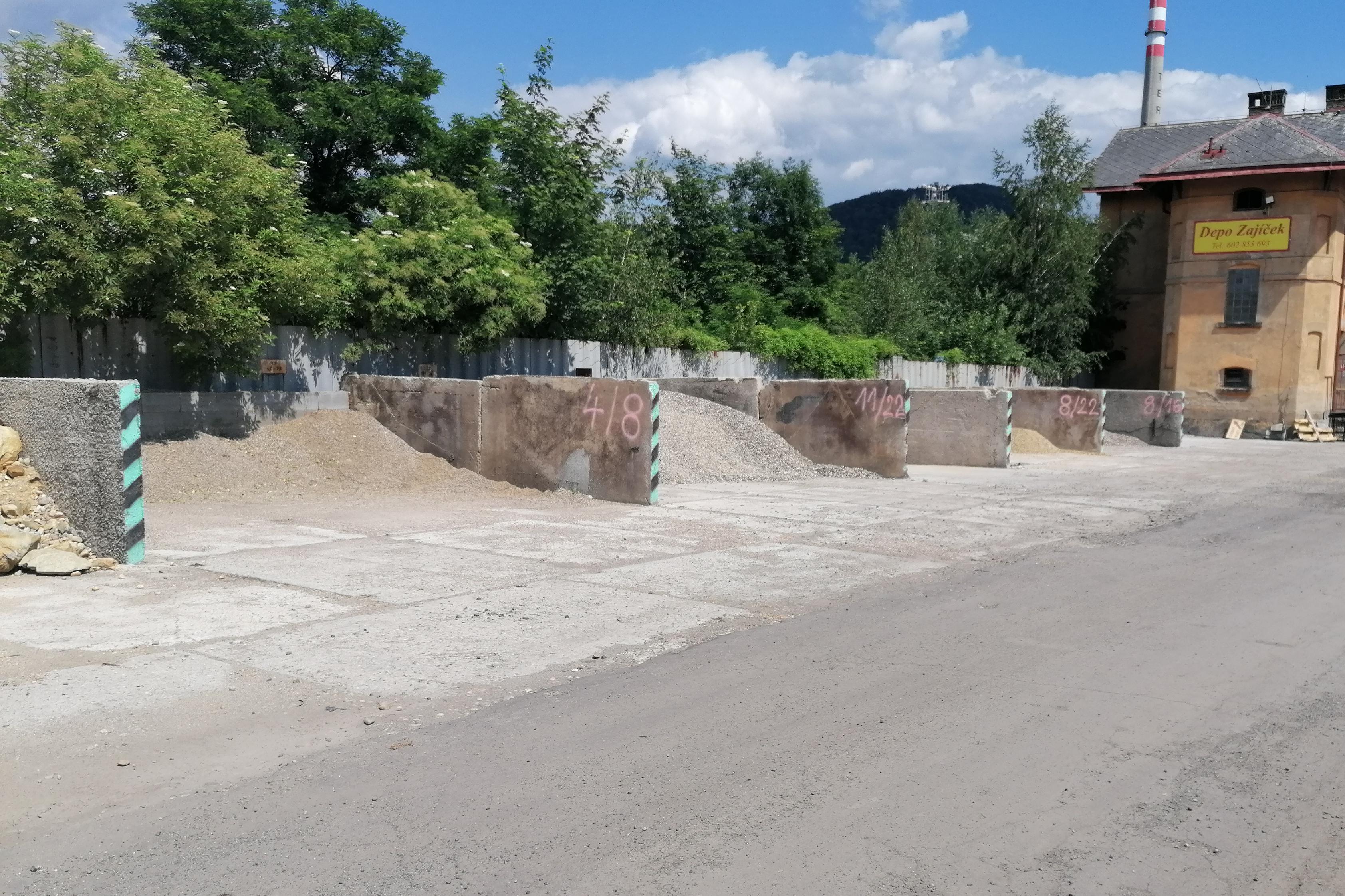 kačírky - okrasné kamenivo