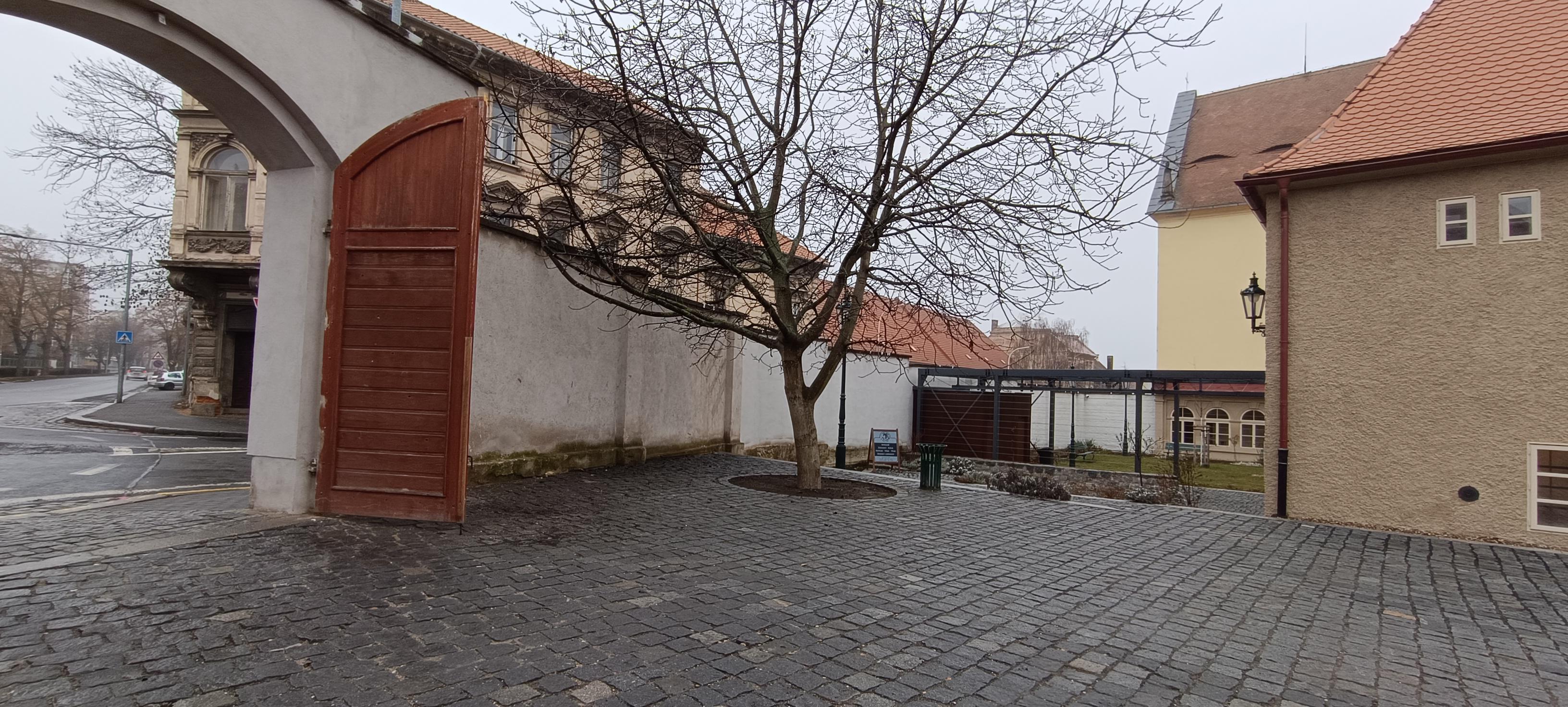Klášterní kavárna foto 6