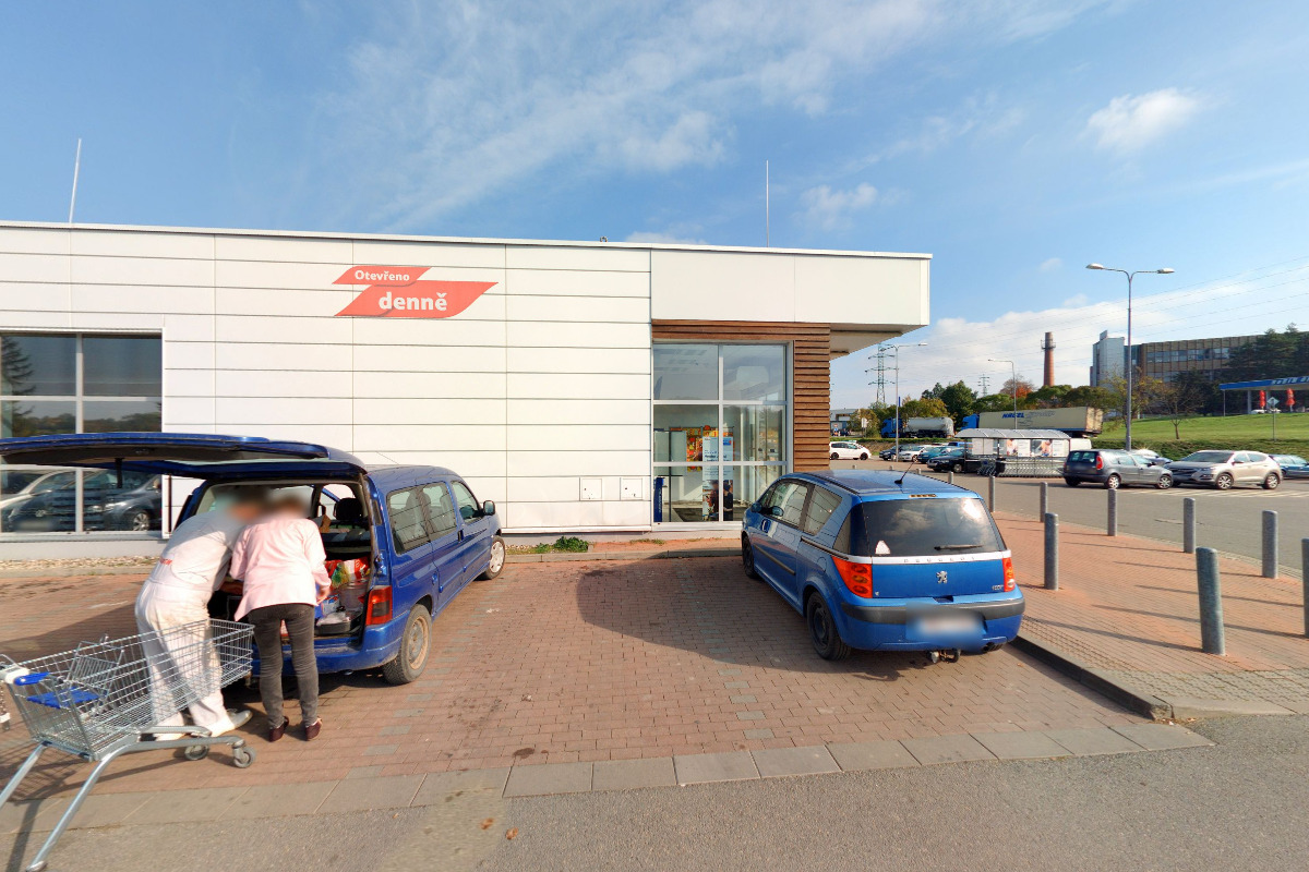 Tesco Supermarket foto 2