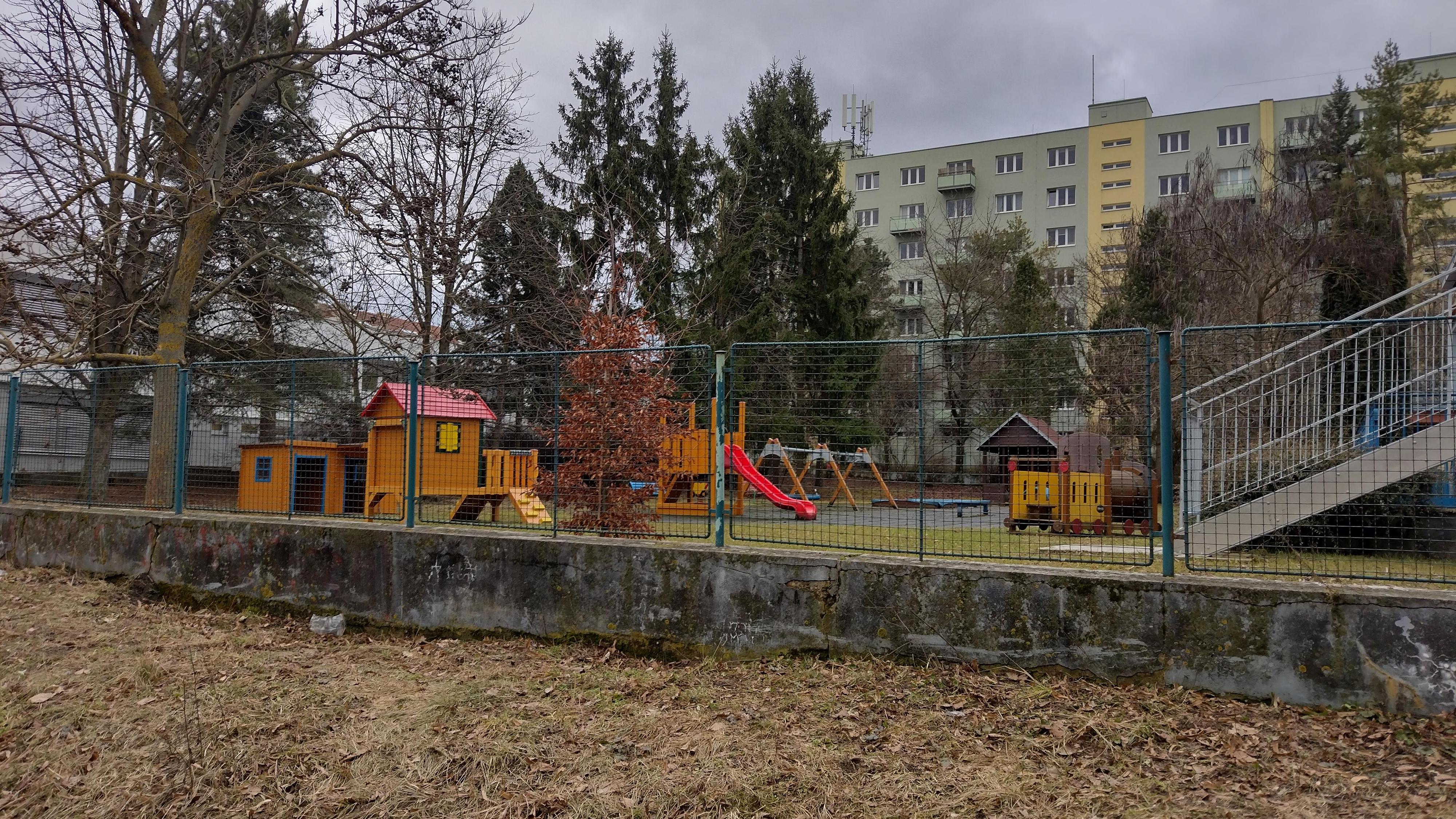 Zařízení péče o dítě v dětské skupině – JESLIČKY Fügnerova foto 4