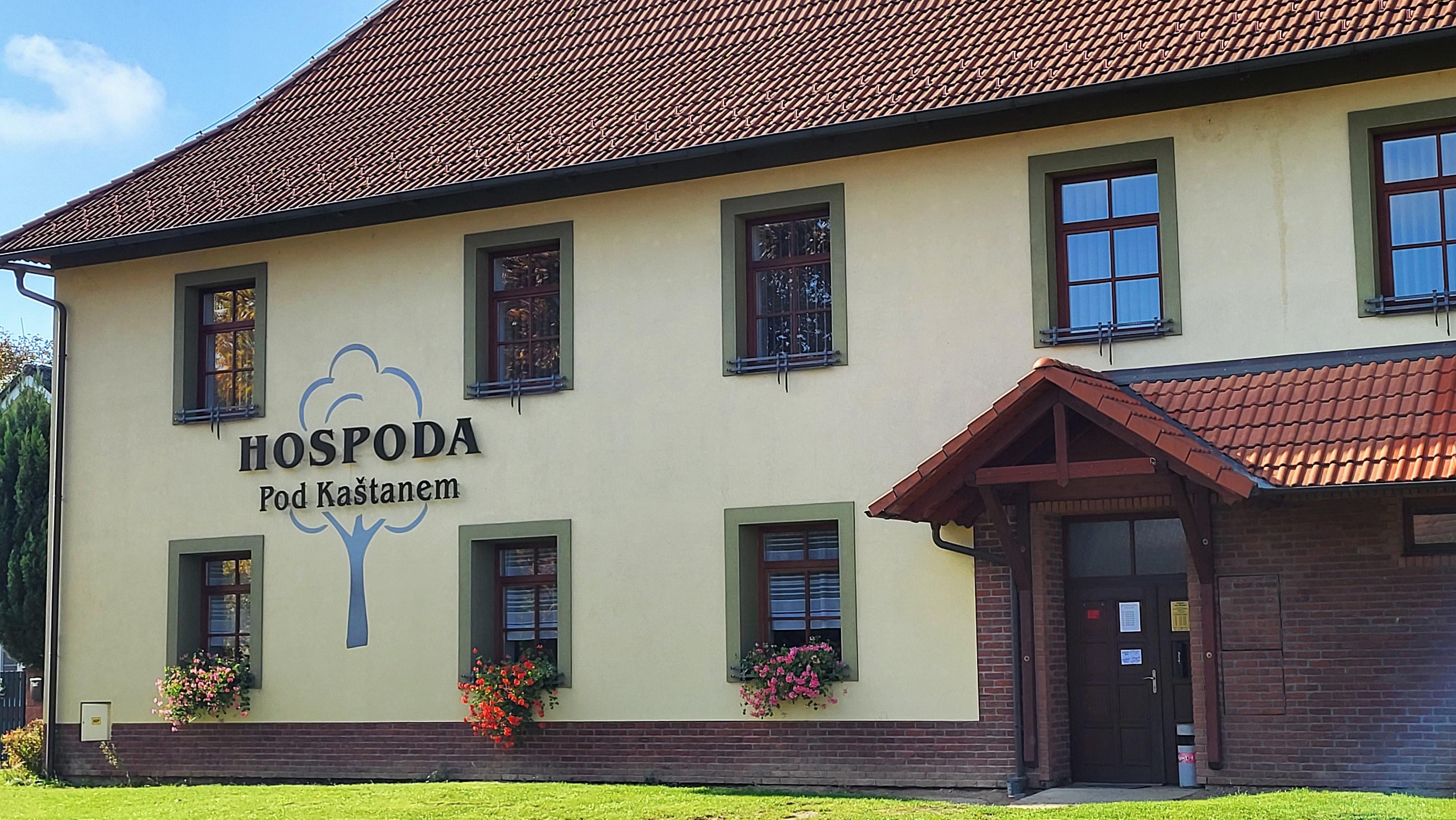 Hospoda Pod Kaštanem foto 2