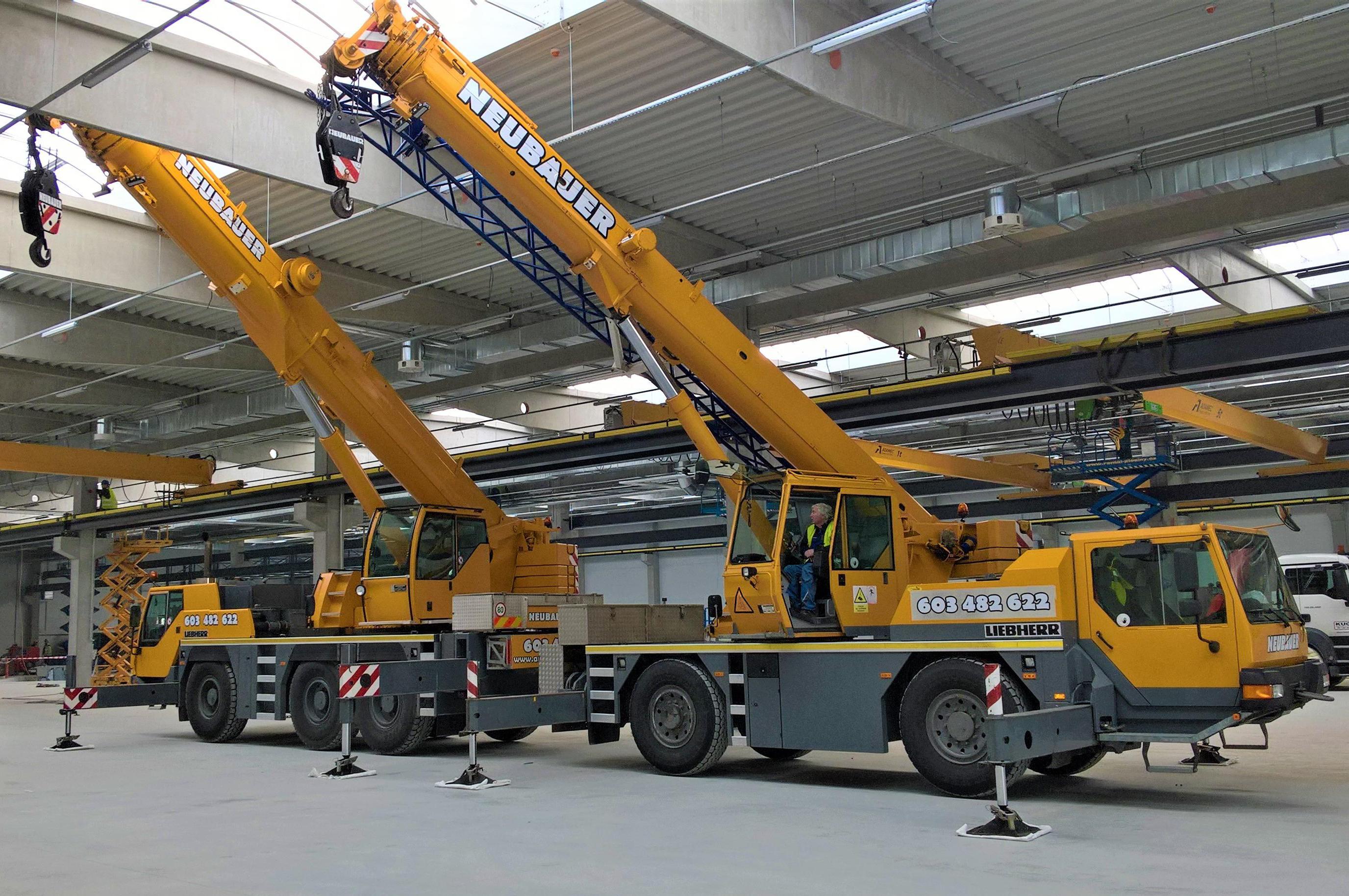 Autojeřáby NEUBAUER foto 1