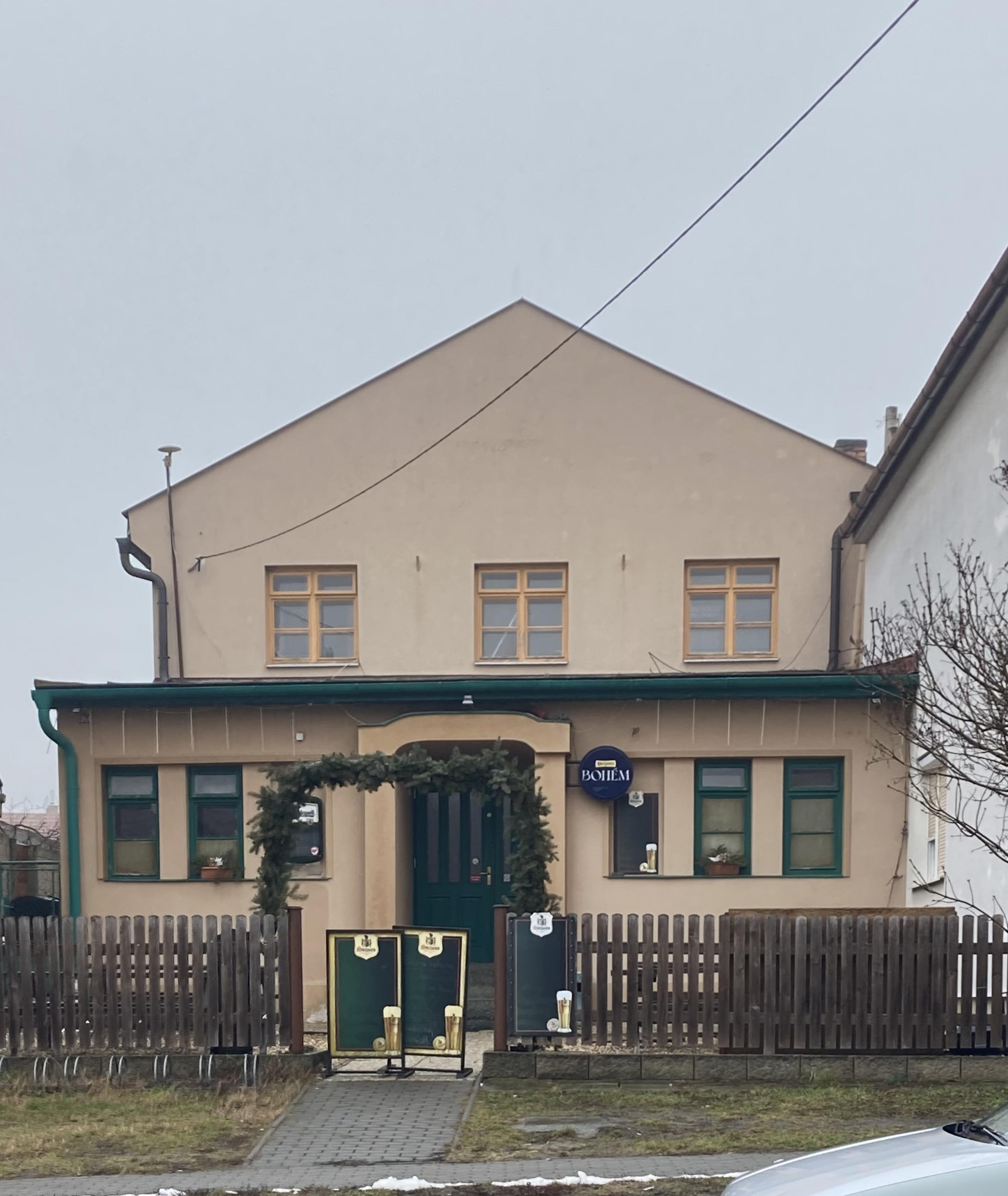 Kino klub - kavárna foto 3