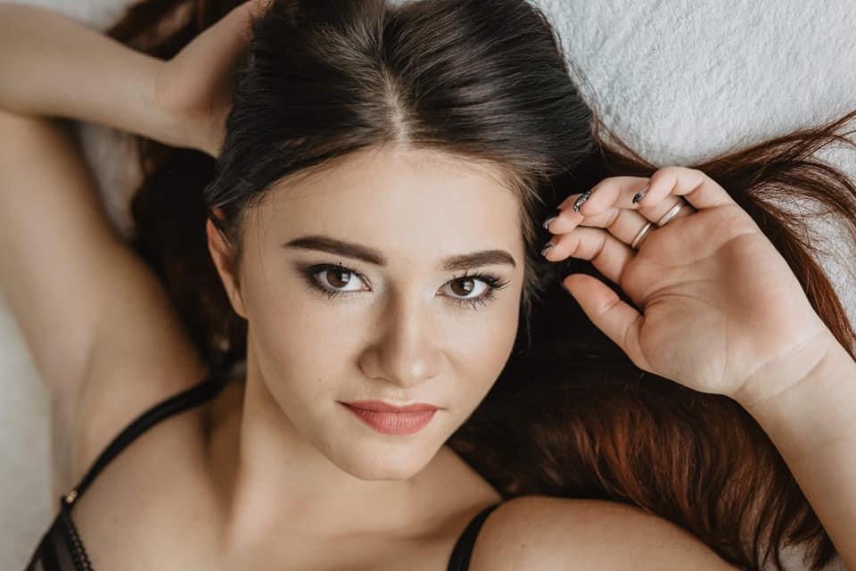 Lucie Katrňáková beauty foto 1