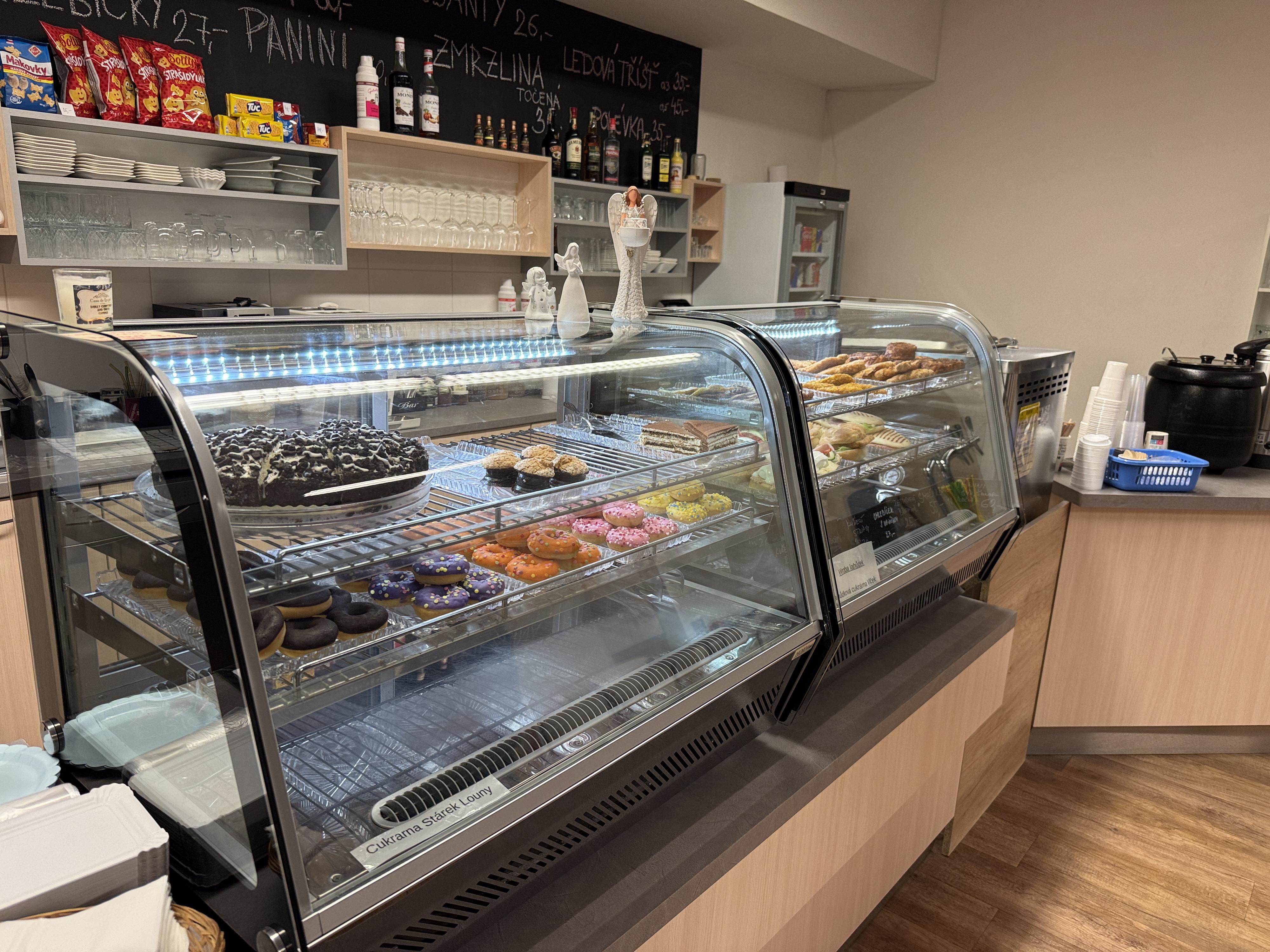 Lahůdková cukrárna Bečov