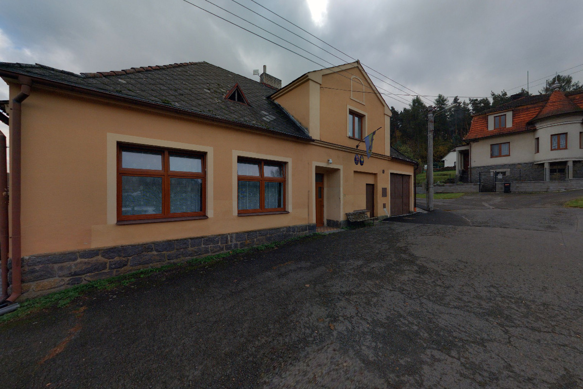 Frymburk - obecní úřad foto 3