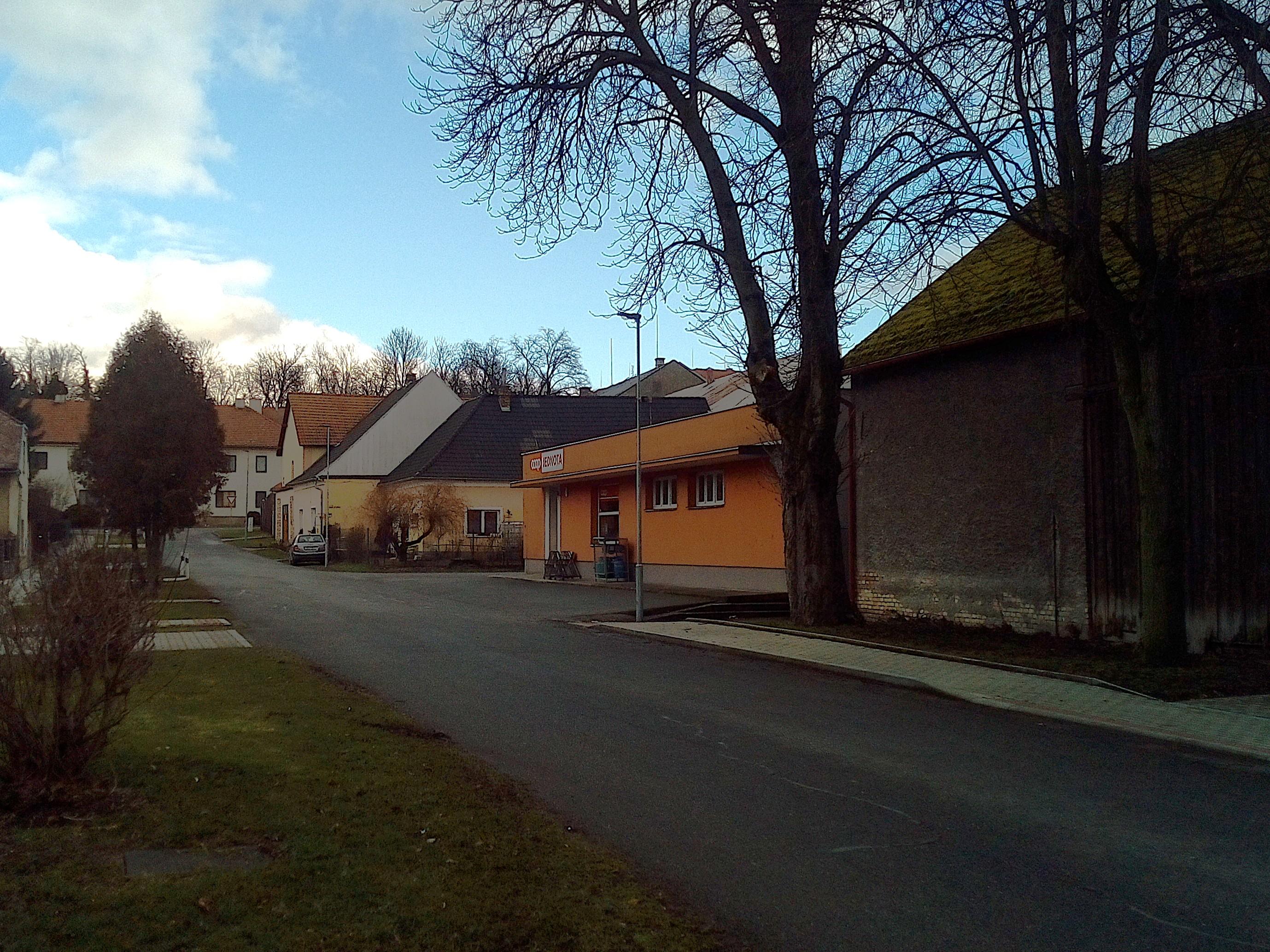 JEDNOTA, spotřební družstvo v Nymburce - COOP foto 2