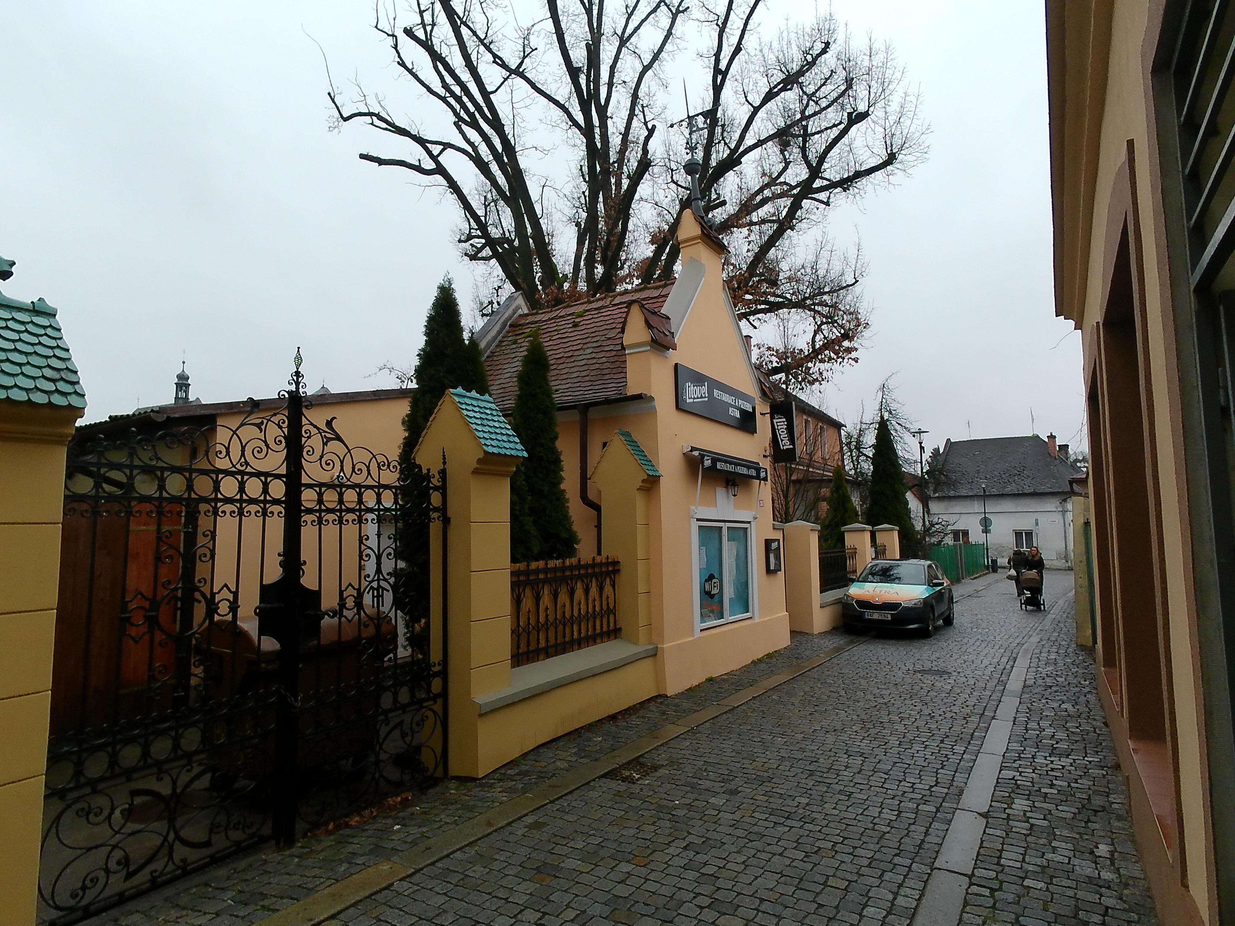 Kavárna a pizzeria Astra foto 4