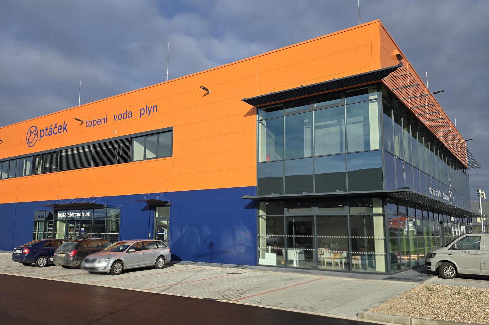 PTÁČEK: topení-voda-plyn