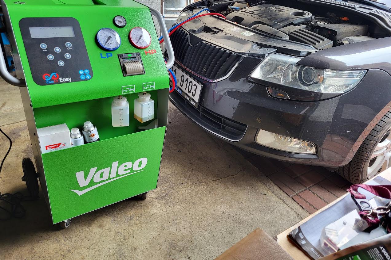 Radek Kayper - autoservis