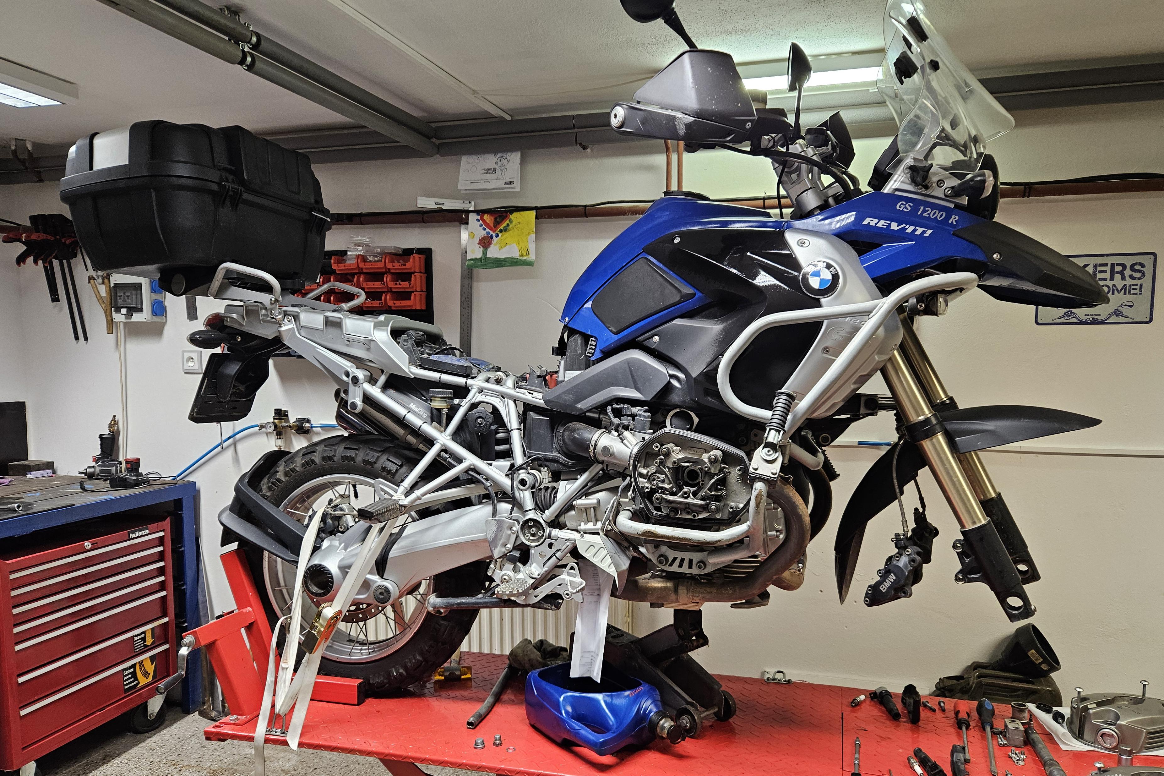 Kompletní servis Motocyklů a skútrů všech značek