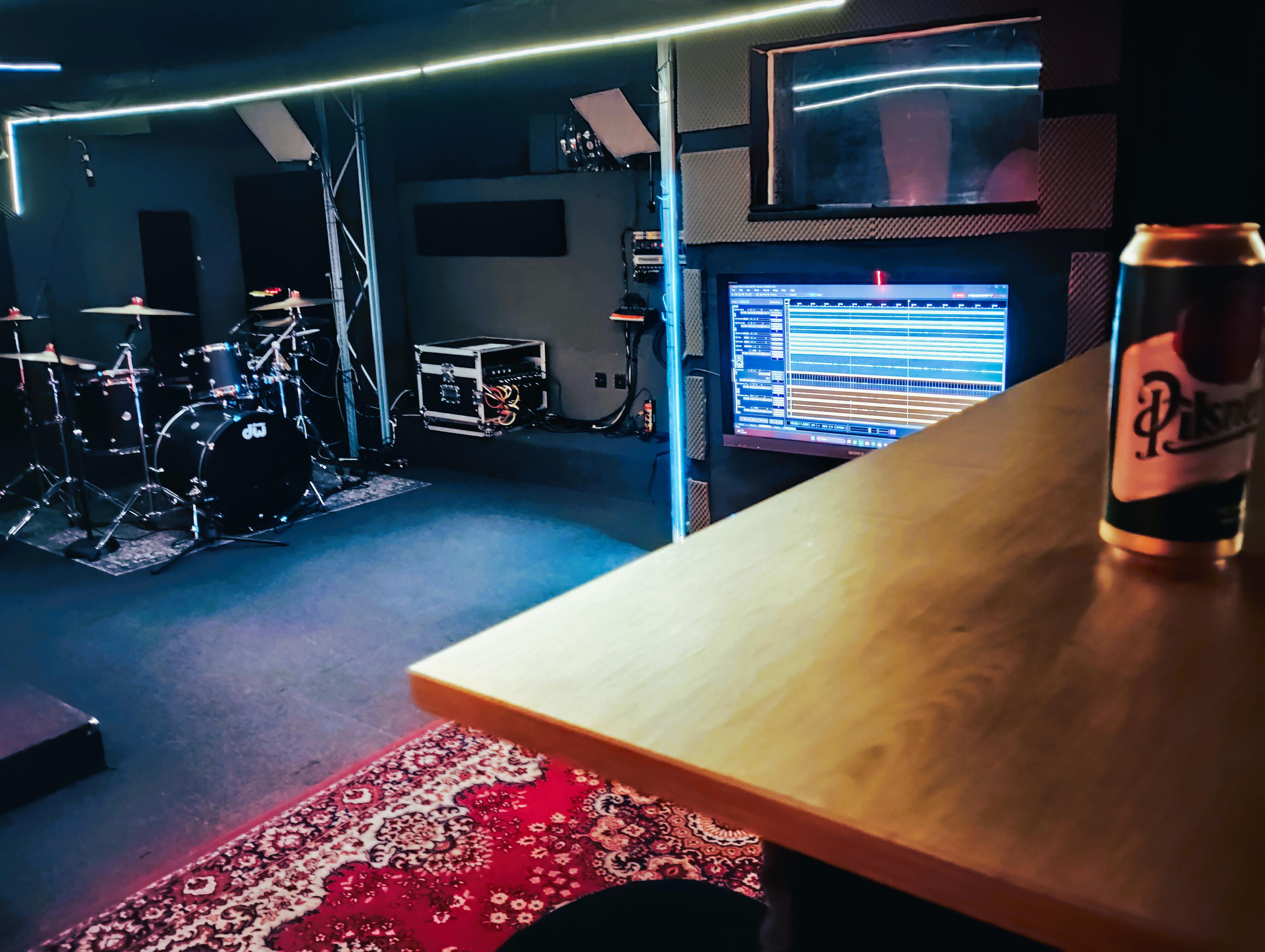 Dusk To Dawn Recording foto 2