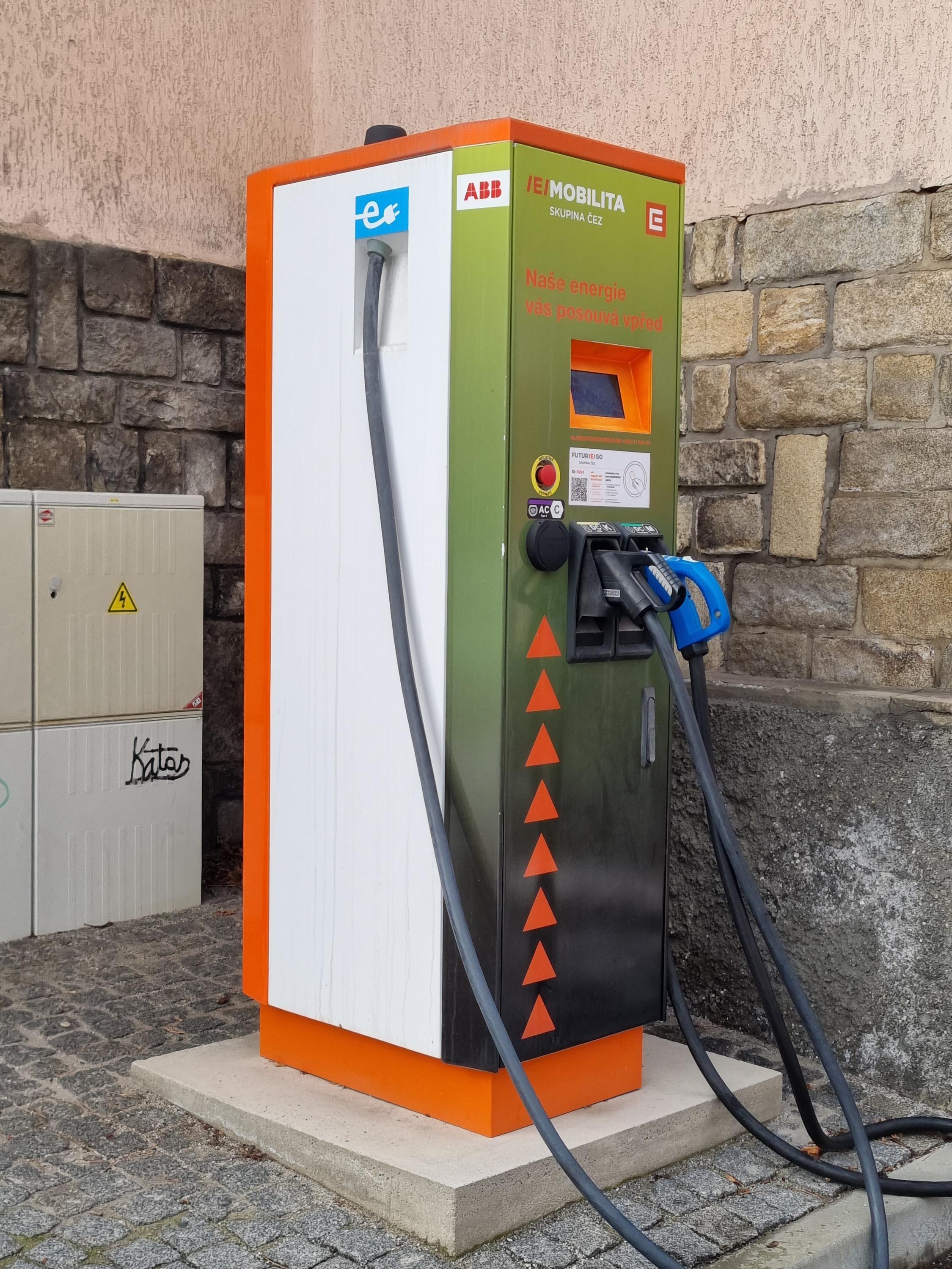 Nabíjecí stanice ČEZ foto 3