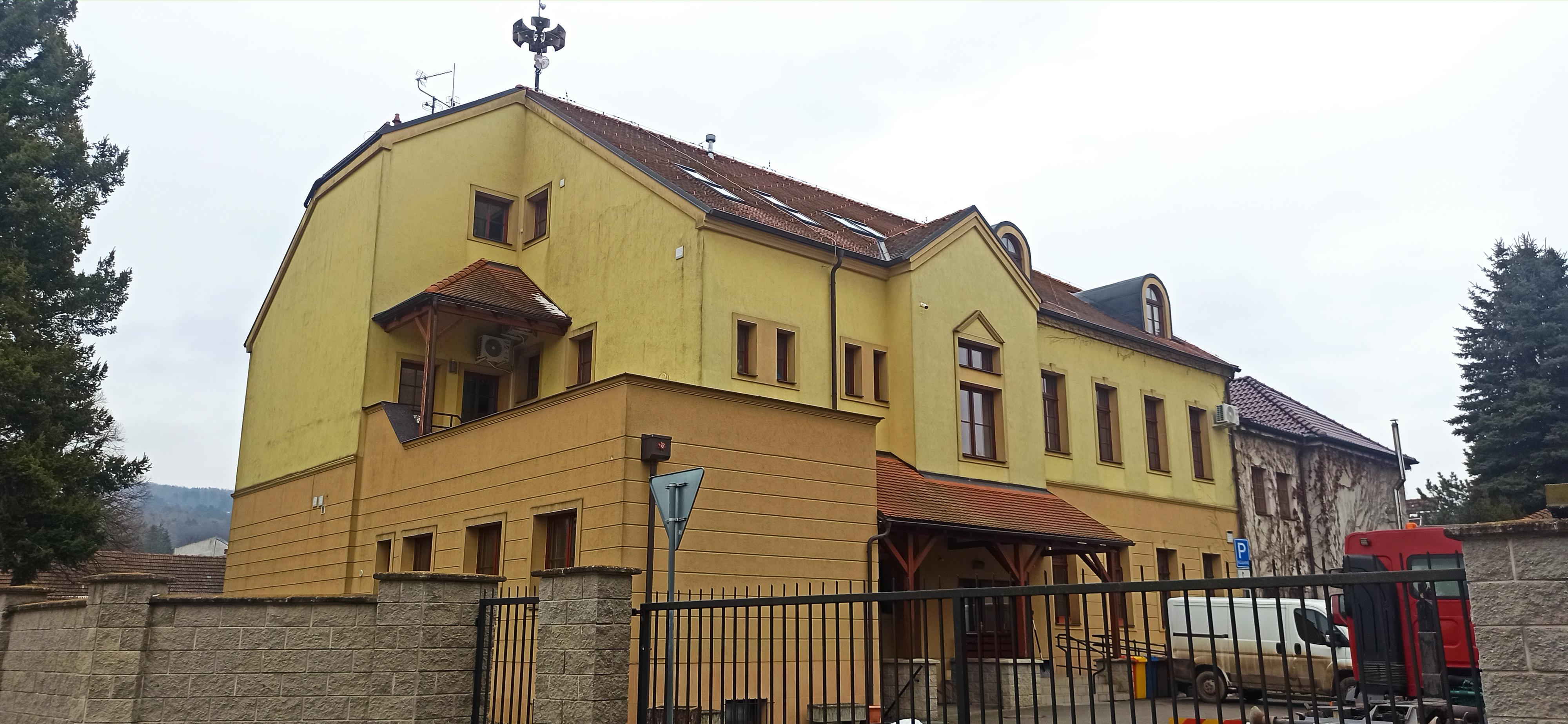 Velká nad Veličkou - obecní úřad foto 4